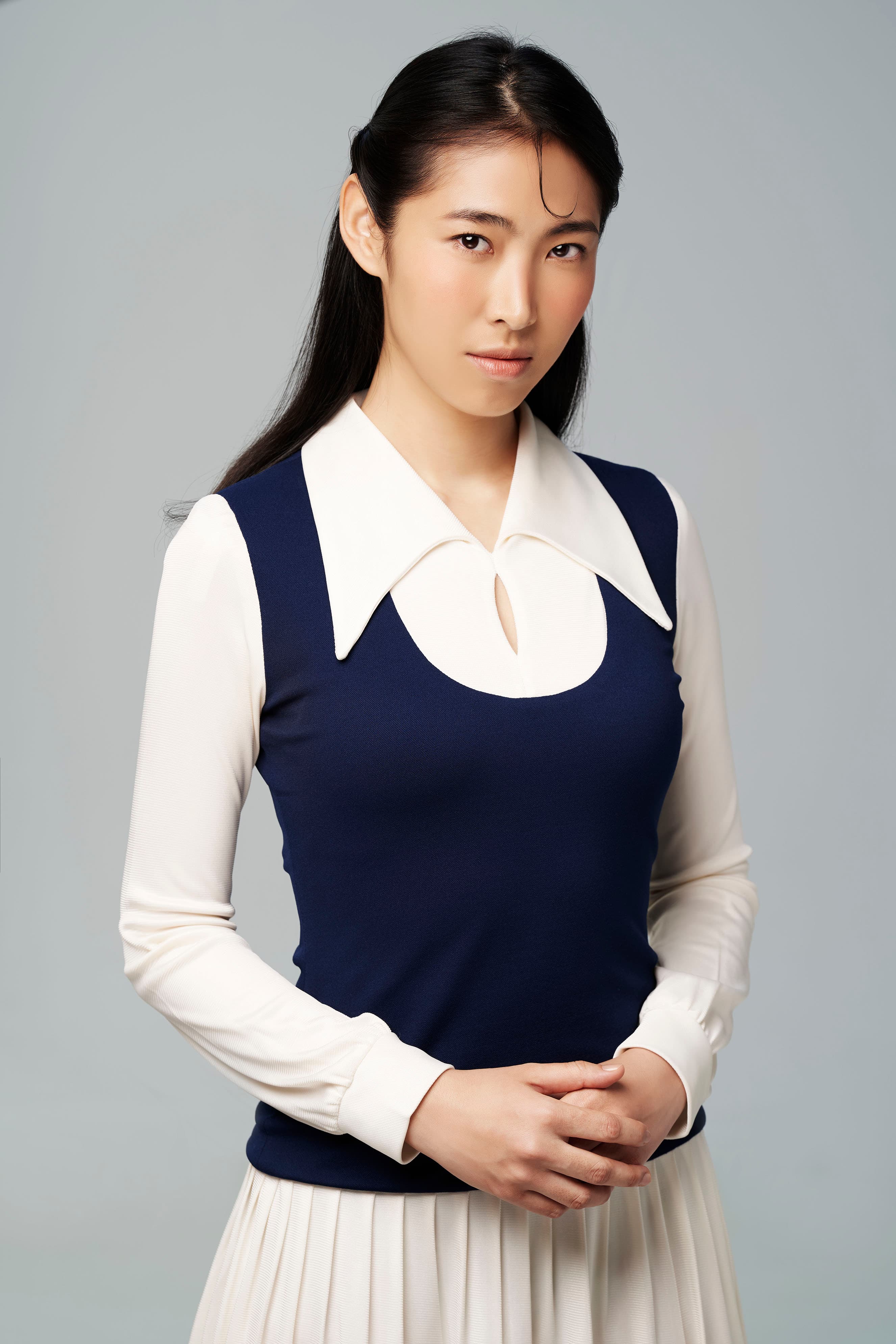 王若琳從小受到奶奶影響，6歲就開始聽鄧麗君。（索尼音樂提供）