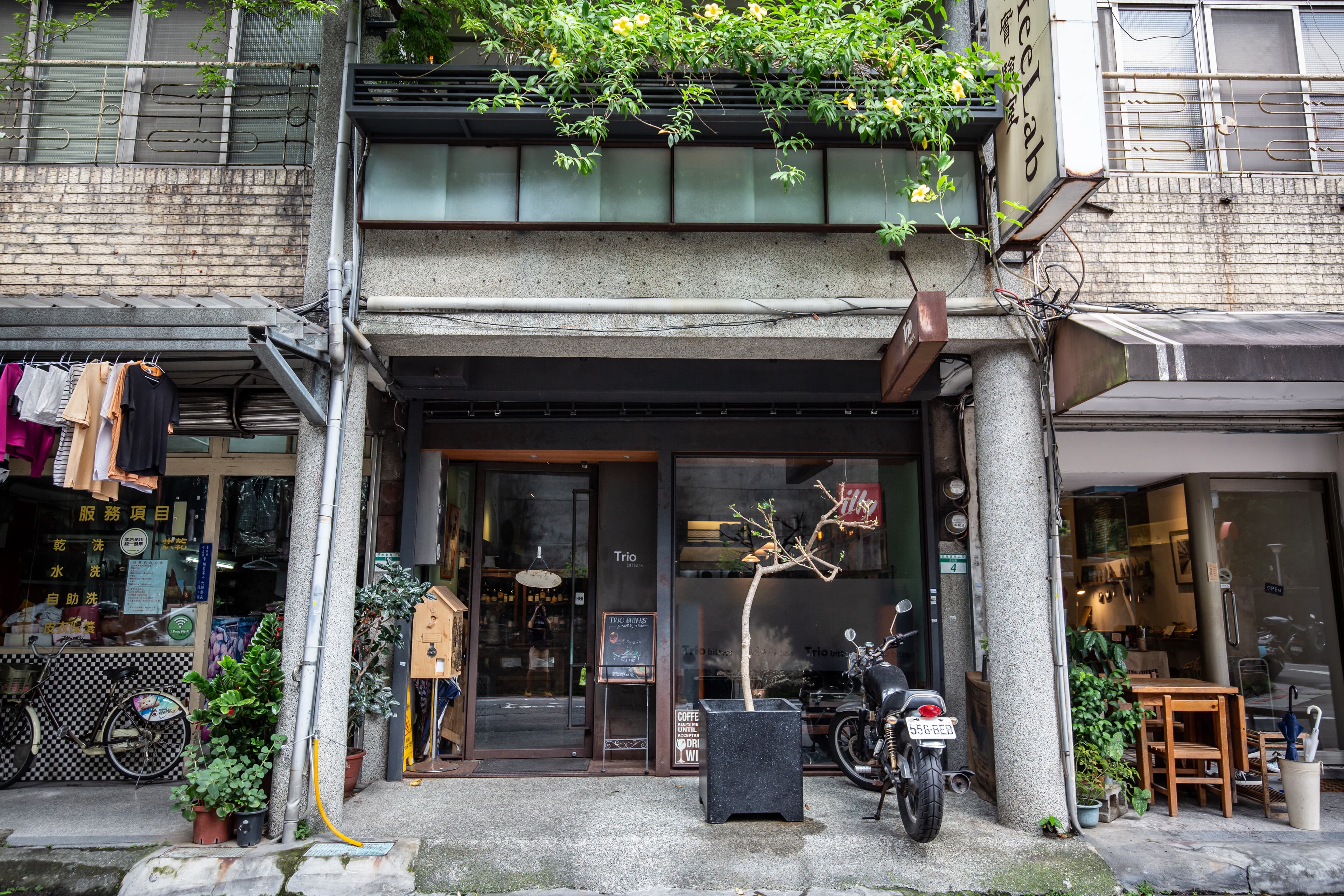王靈安旗下有3間知名酒吧「Trio」「Trio café 」「Trio Bitters」，圖為「Trio Bitters」。