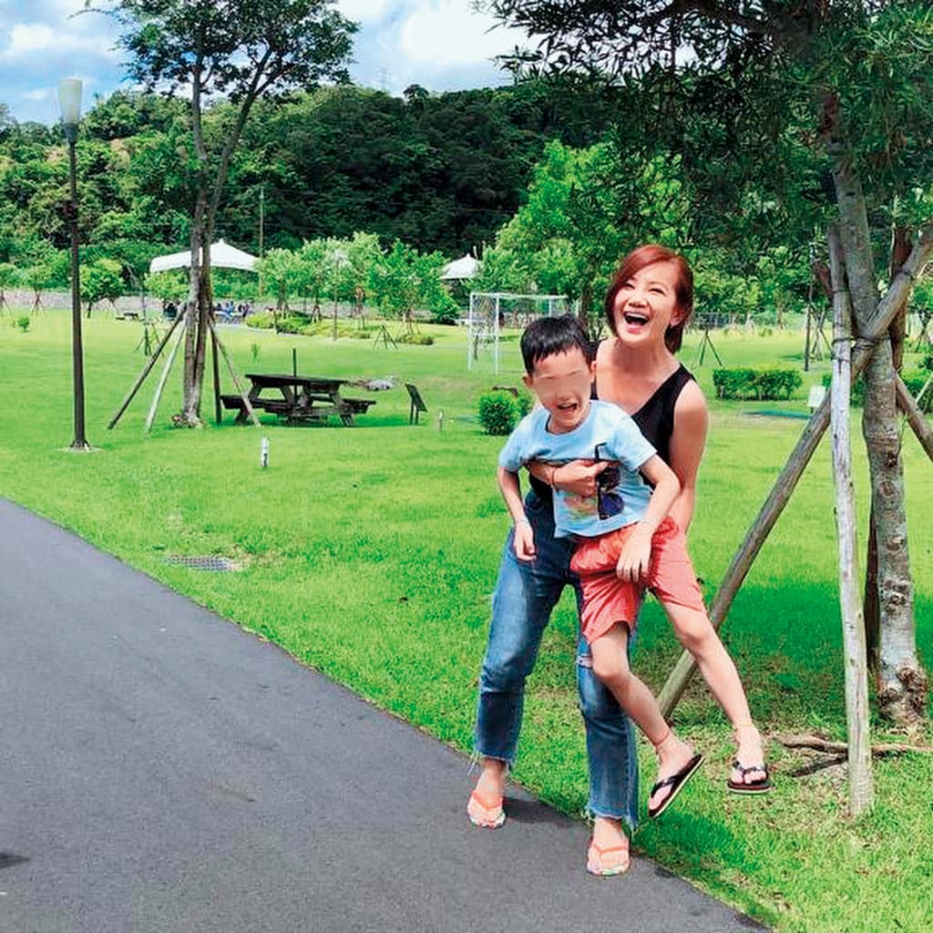 梁靜茹與趙元同婚後，育有1子Anderson，她相當疼愛兒子，經常在社群網站分享與兒子的生活點滴。