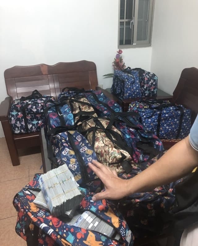 嘉義地檢署日前接獲情資，發現吳姓台商與陳姓妻子涉及經營地下匯兌，一年多來經手匯兌金額逾80億元。（翻攝畫面）