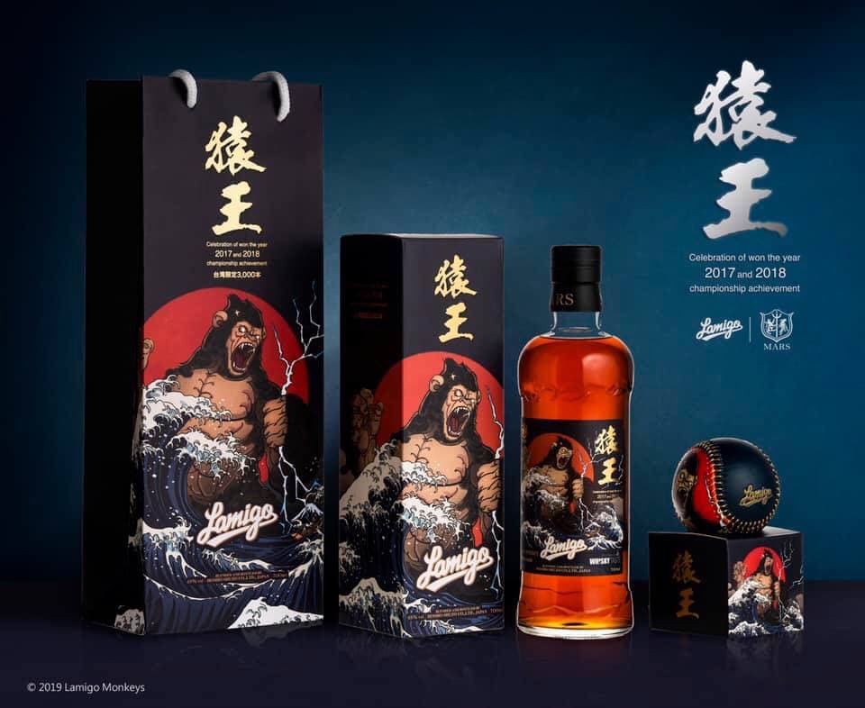 今年的「桃猿職棒限量2018」發行之時，剛好遇上桃猿隊五連霸，非常具有紀念價值。（1,980元／組）
