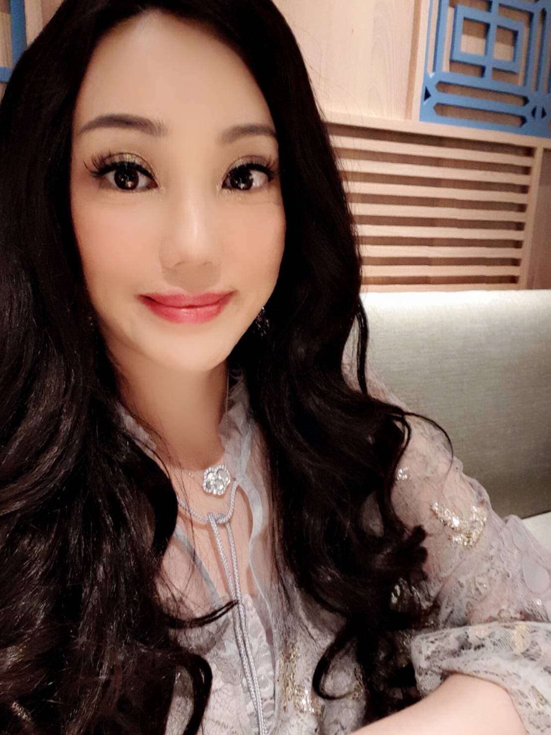 沈嶸直言麻衣在與王家的婚姻風暴中受公公王文洋力挺。（沈嶸提供）