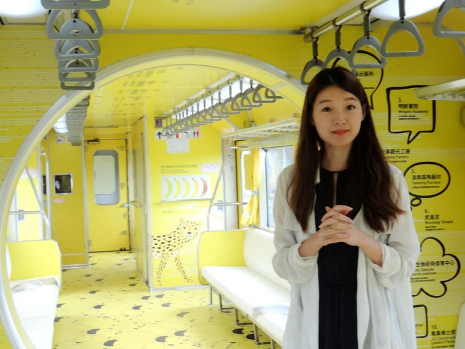 江孟芝所設計的彩繪車廂，被陸續發現問題。（翻攝fun臺鐵臉書）