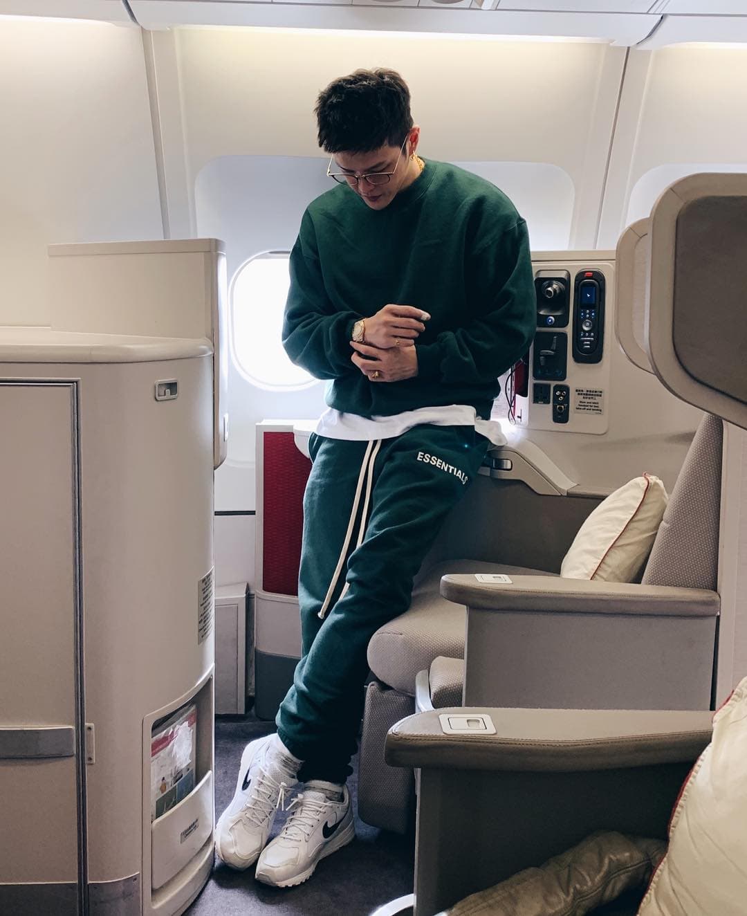 Mark擁有顯赫家世，不時會在社群媒體上曬出炫富照。（翻攝Mark Instagram）