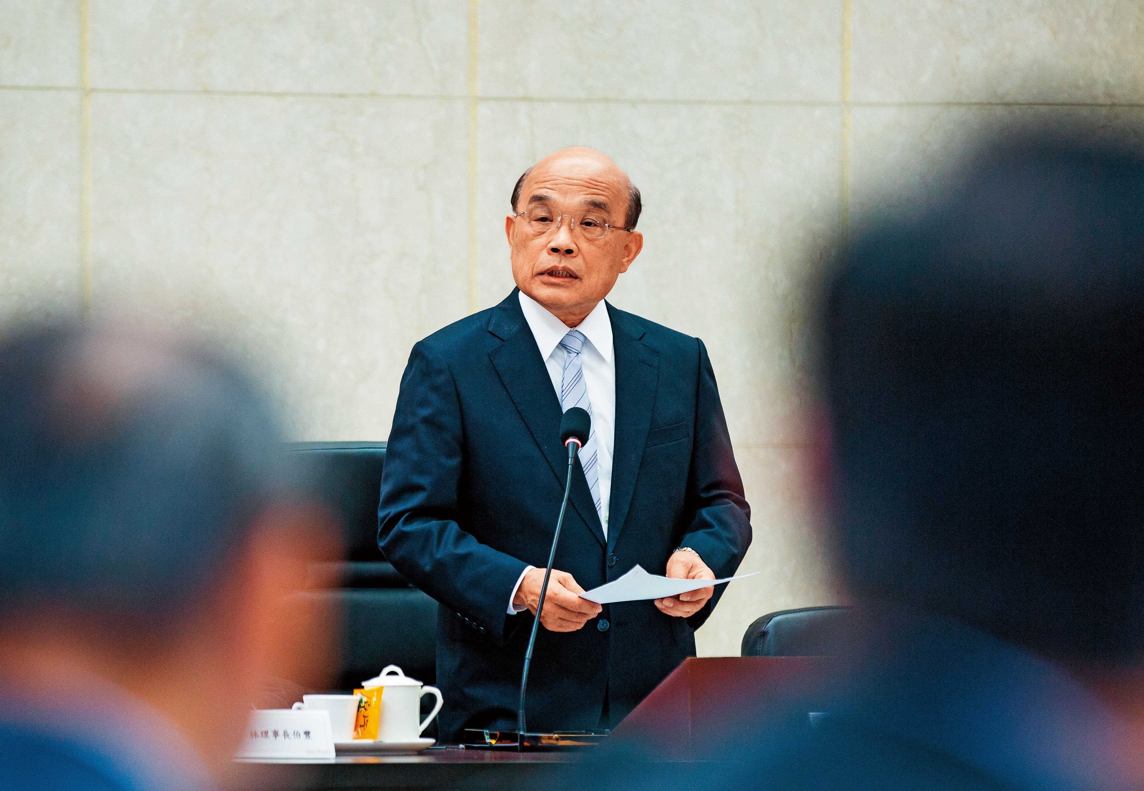 行政院長蘇貞昌8月22日宣布，由中央印製廠負責新式身分證標案。