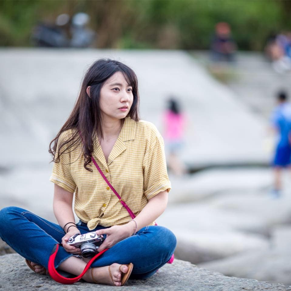 網友好奇美女醫師黃京葦目前的感情狀態。（翻攝自黃京葦臉書）