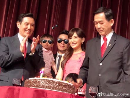 東森房屋前董事長王應傑被稱作「房仲教父」，曾任國大代表，名動政商兩界。（翻攝自王怡仁微博）