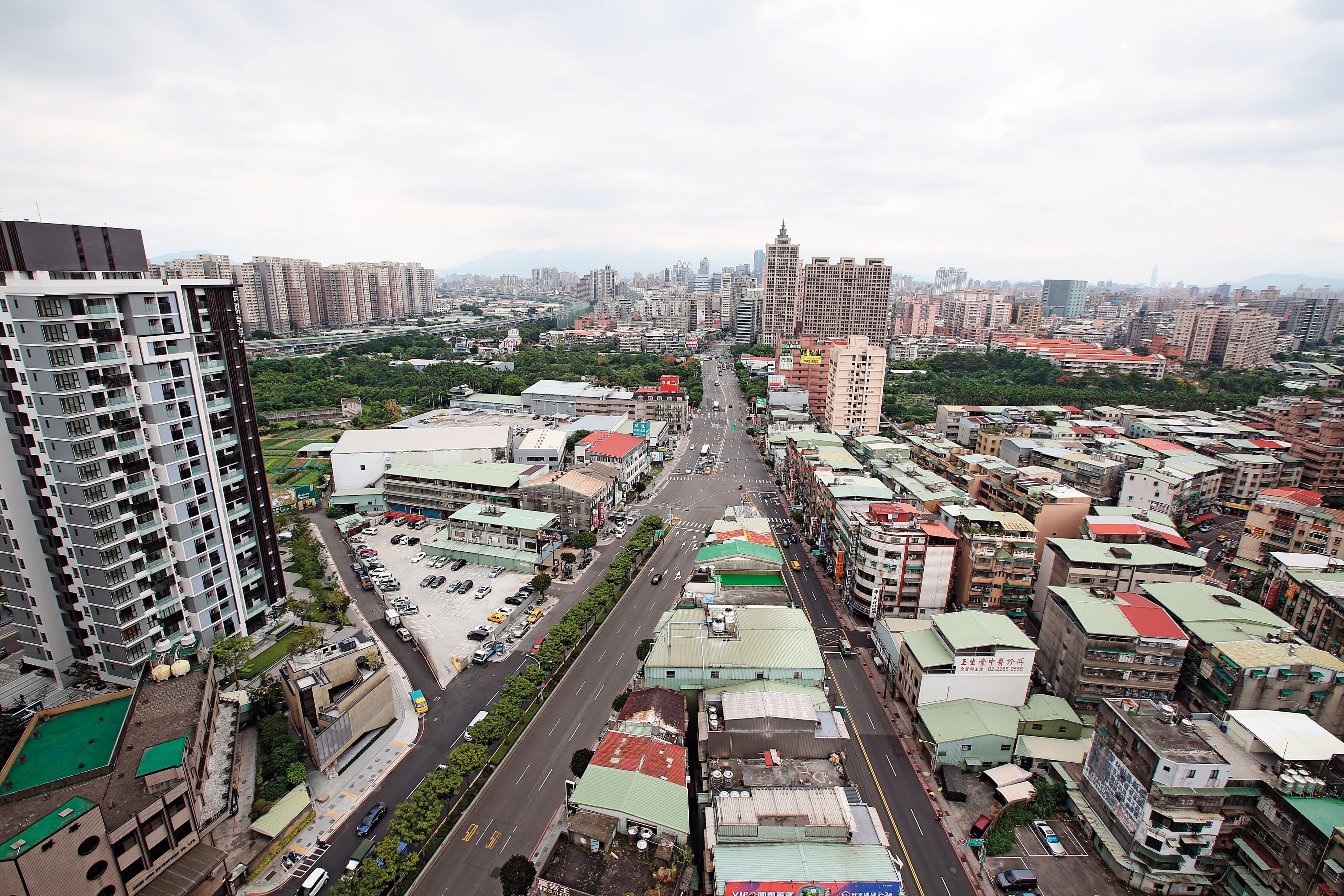 蔡城在新北市土城持有千坪土地，目前由二房掌握。