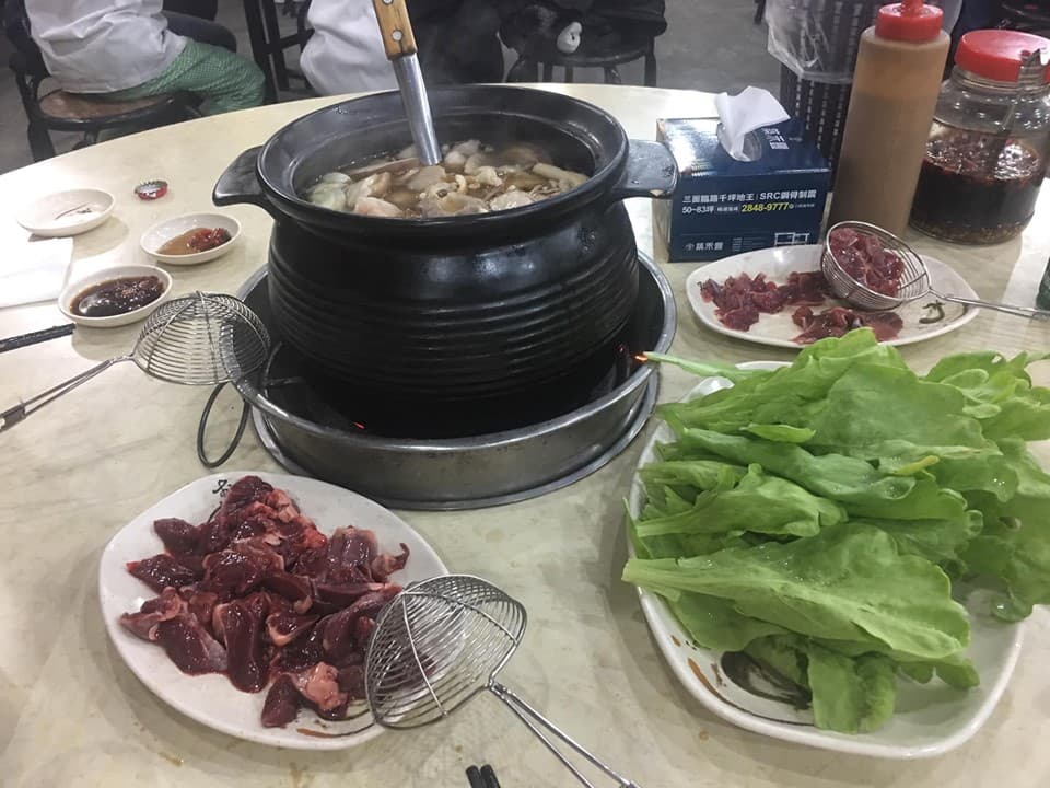 李來希發祭品文：倘若韓國瑜當選，他要大擺宴席請大家吃10桌薑母鴨。（翻攝自李來希臉書）