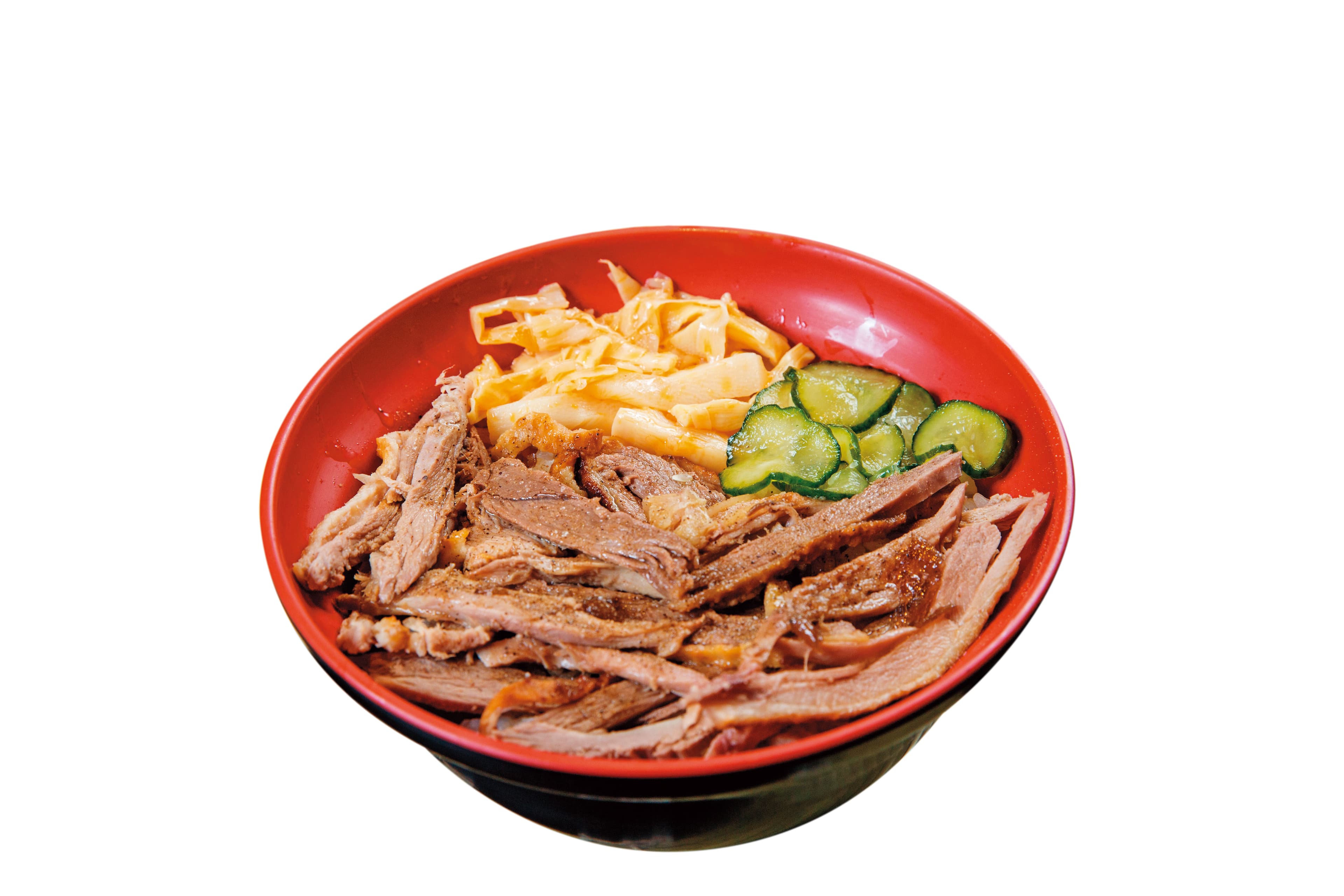 鋪滿去骨煙燻鴨肉絲的鴨香飯，搭配小黃瓜、筍干，頗受學生歡迎。（60元／大碗）