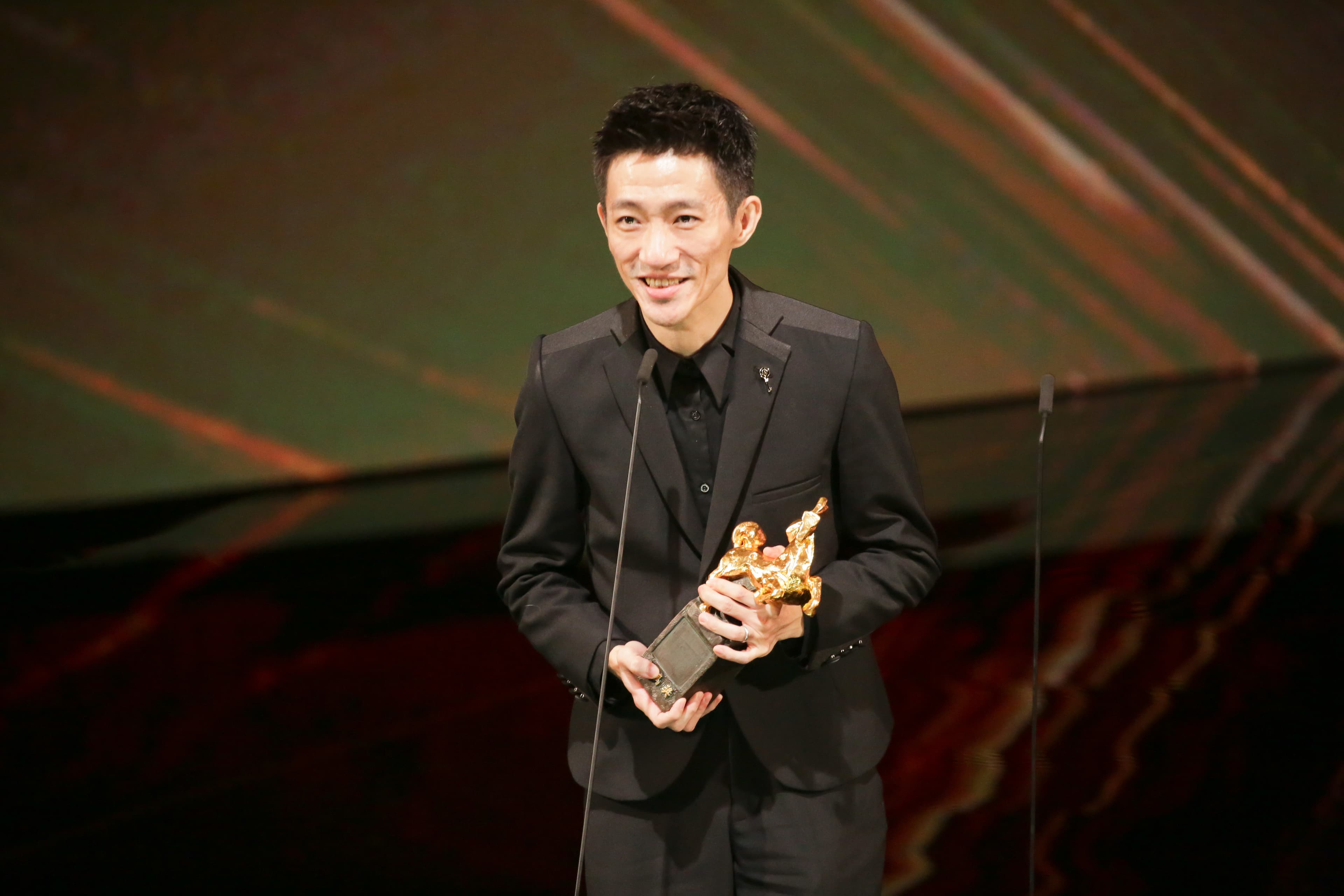 徐漢強以《返校》贏得最佳新導演與最佳改編劇本獎。