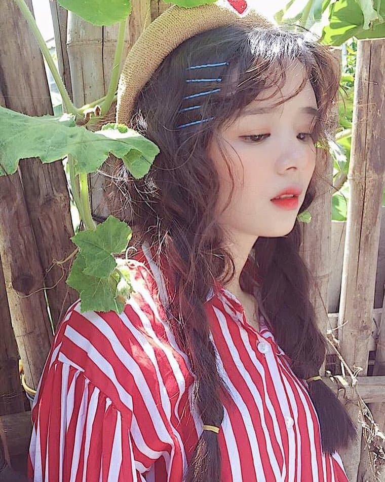 Dao Linh Chi今年21歲，憑著清純甜美的外貌算是Instagram小網紅。（翻攝自Dao Linh Chi的Instagram）