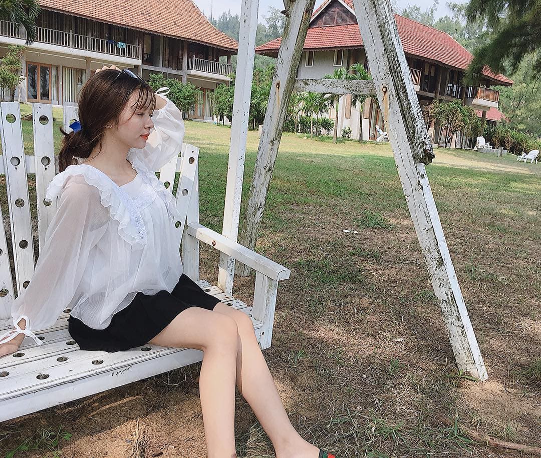 Dao Linh Chi今年21歲，憑著清純甜美的外貌算是Instagram小網紅。（翻攝自Dao Linh Chi的Instagram）