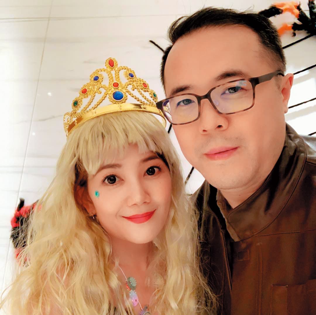 趙元同（右）曾把梁靜茹當公主捧在手心疼，可惜隨著男方劈腿出軌，兩人感情不再。（翻攝自梁靜茹IG）