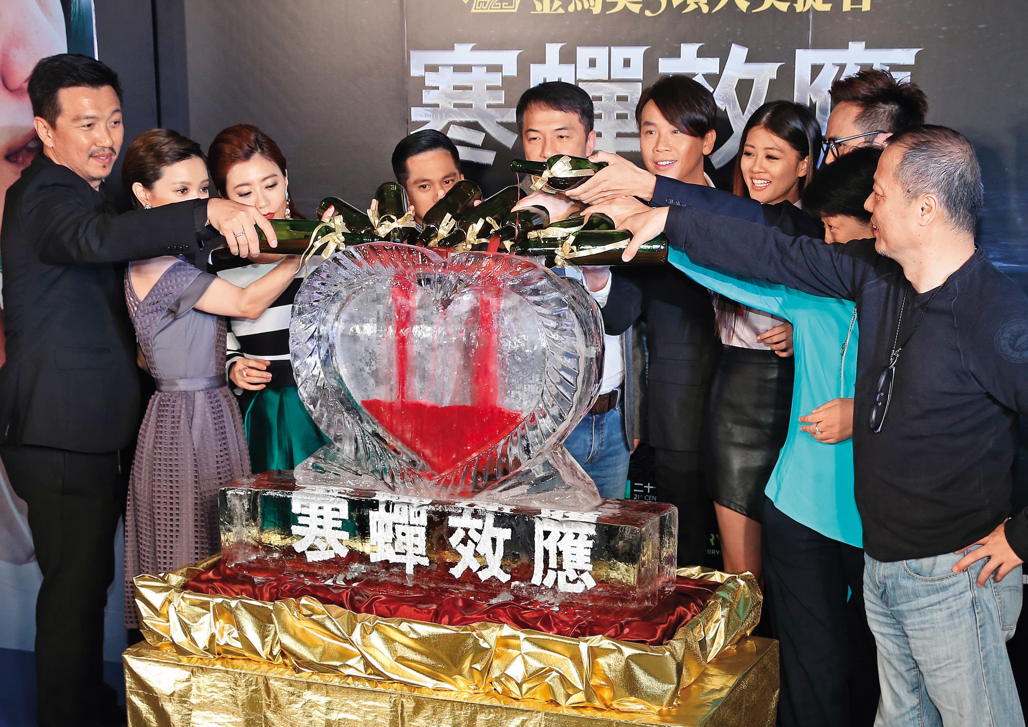 王維明的電影處女作《寒蟬效應》台灣票房600萬元，內容沉重寫實，在對岸以《不能說的夏天》片名上映獲得票房新台幣7,315萬元，兩岸市場收益加總，不致賠錢。（東方IC）