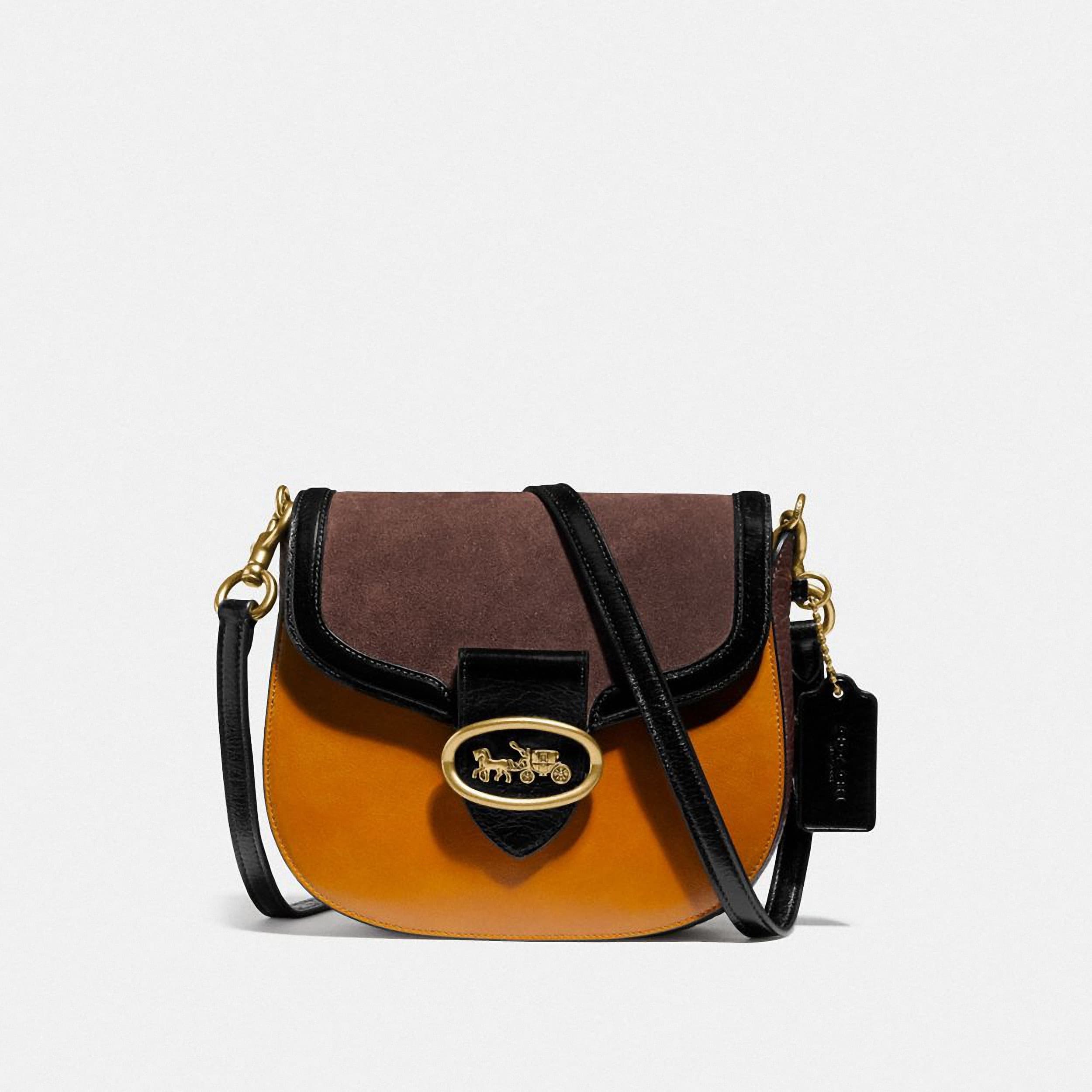 Kat系列Saddle包 NT$14,800。（COACH提供）