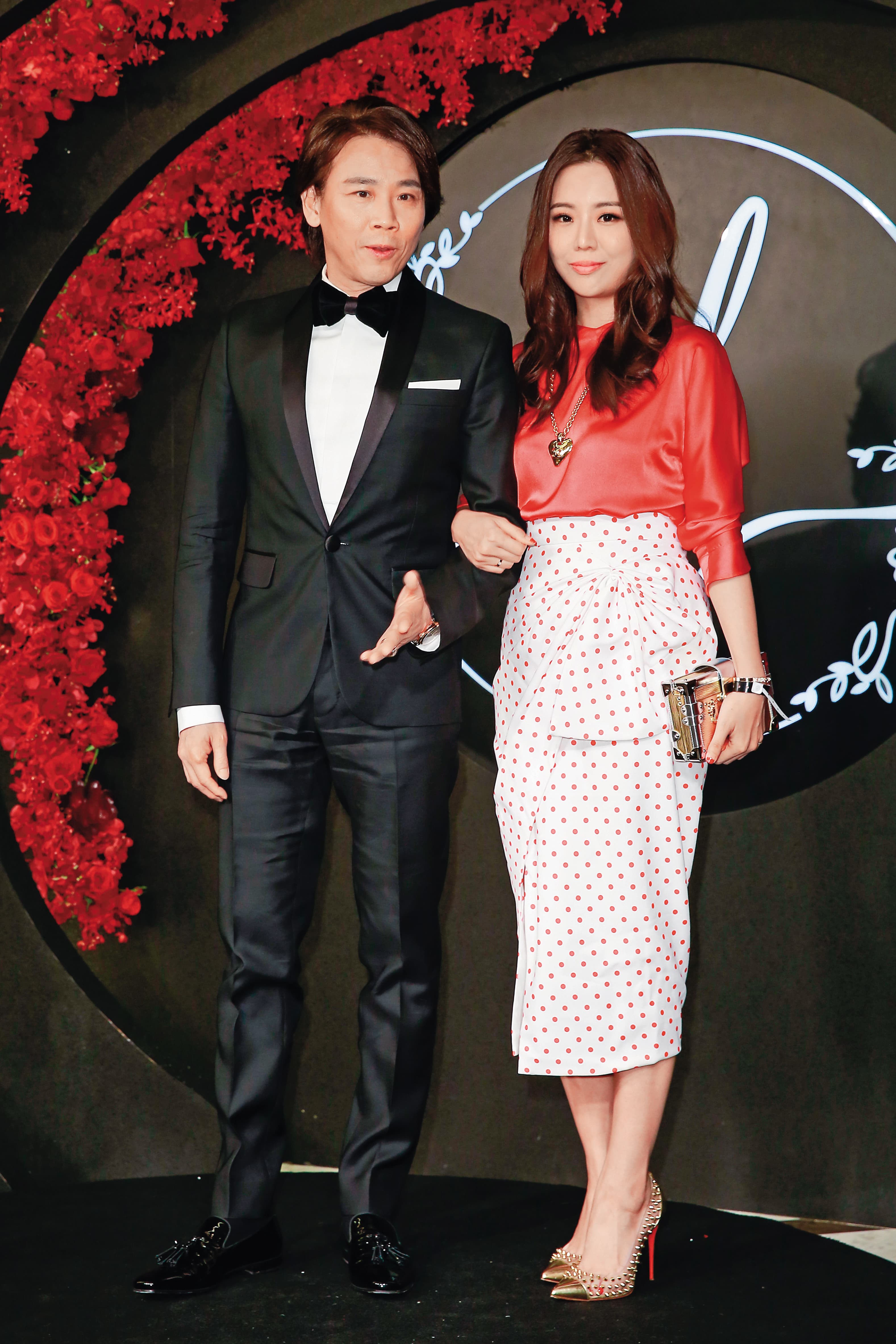 陶喆二〇一四年和五金行千金江姵蓉結婚，經常帶著她公開出席各大場合。