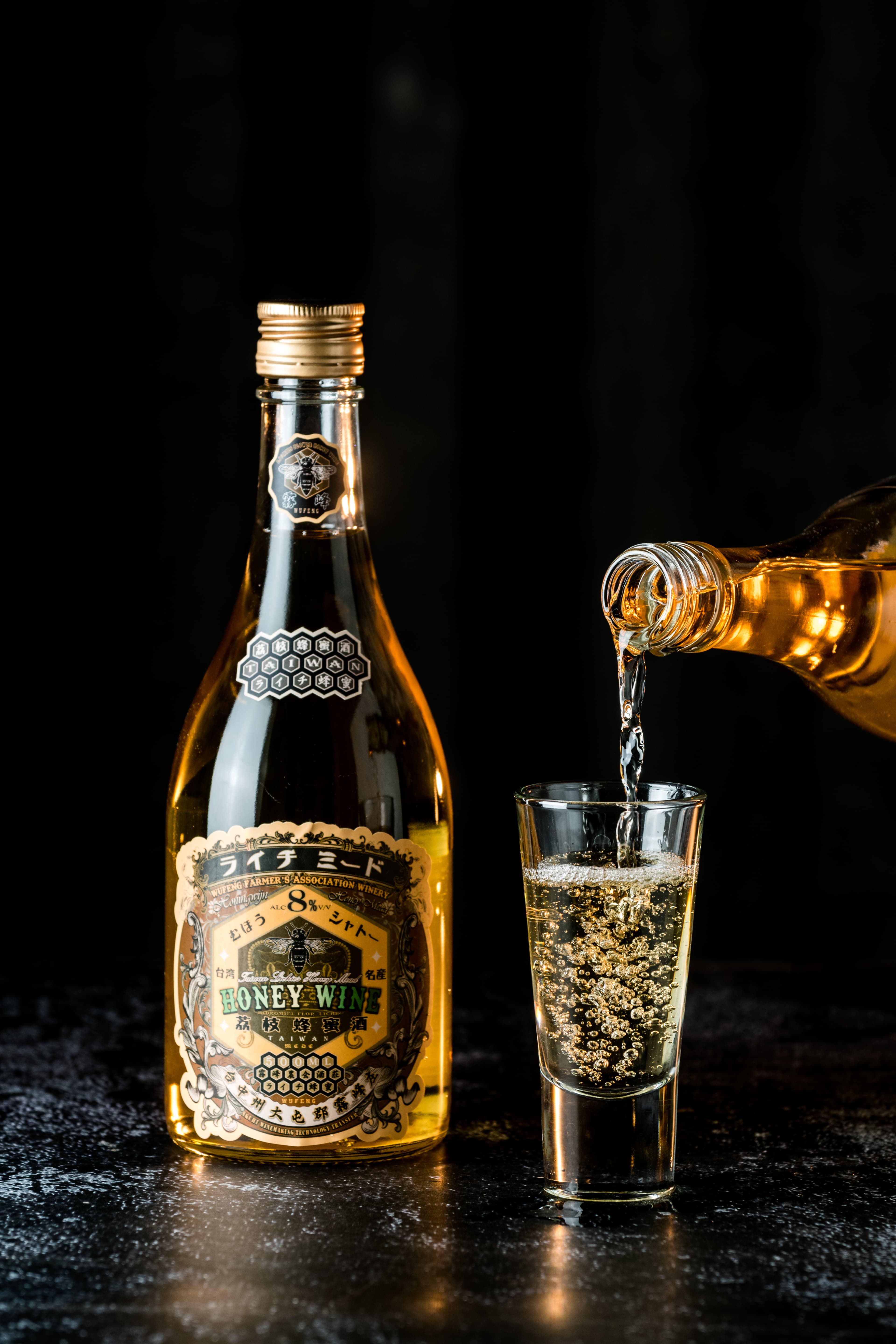 「荔枝蜂蜜酒」酒體輕盈易飲，不小心就一杯接一杯。