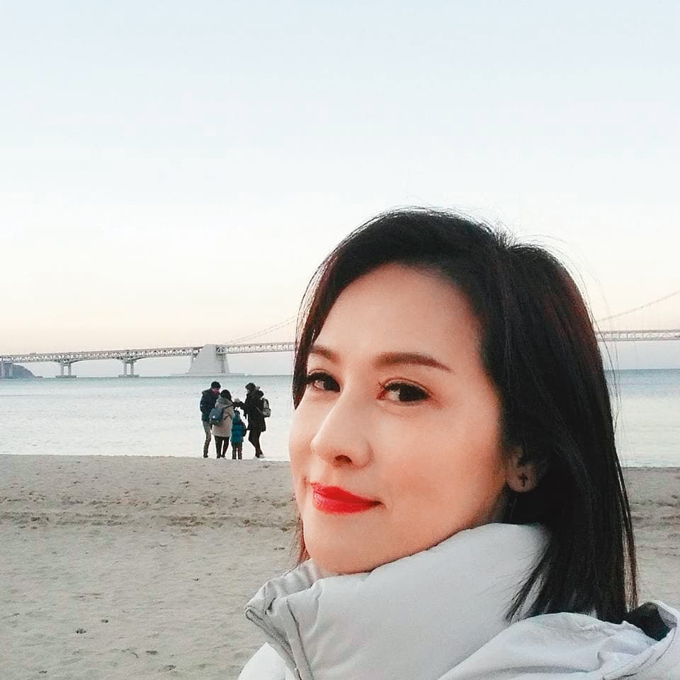金友莊接收高凌風留下的豪宅，但因欠債只能割愛。（翻攝自金友莊臉書） 