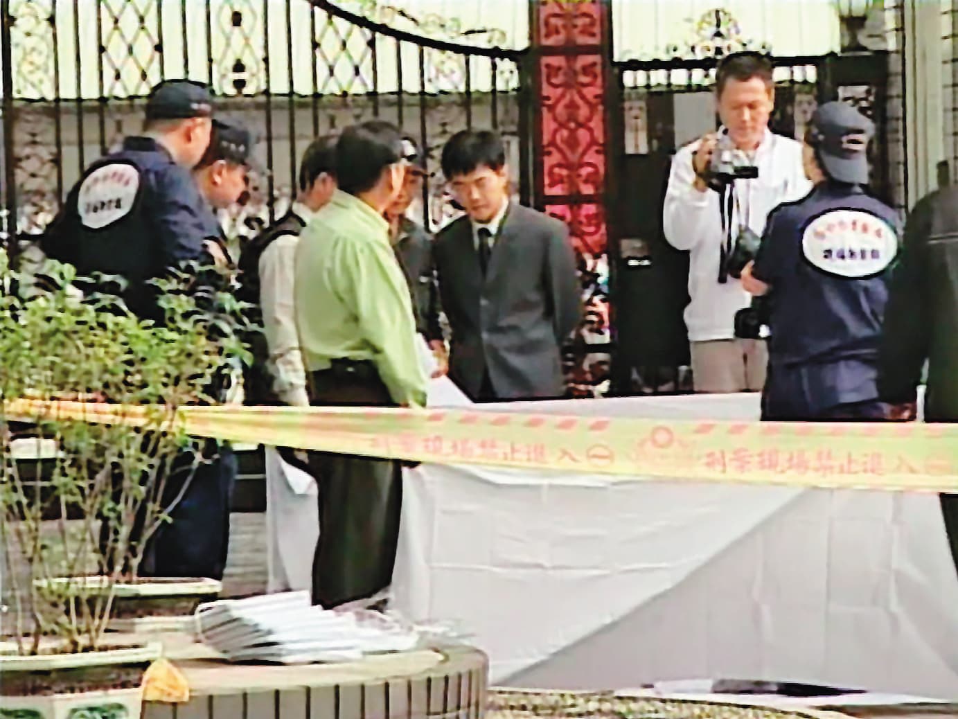 洪國揚行凶造成3死1重傷，自己也從9樓往下跳，當場死亡。（東森新聞提供）
