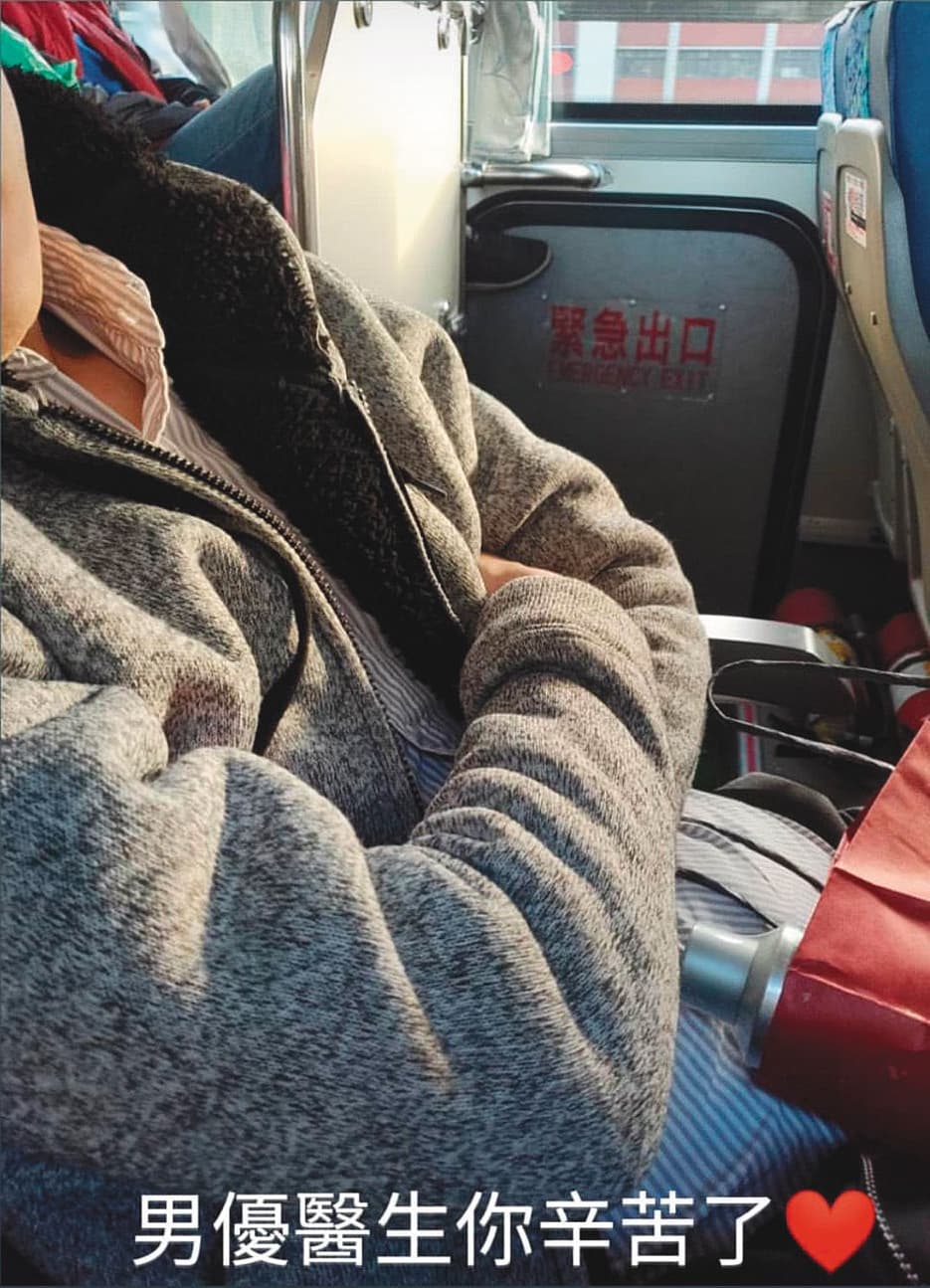 夢夢在IG上透露，性愛影片中的男優是一名醫師。（翻攝夢夢IG）