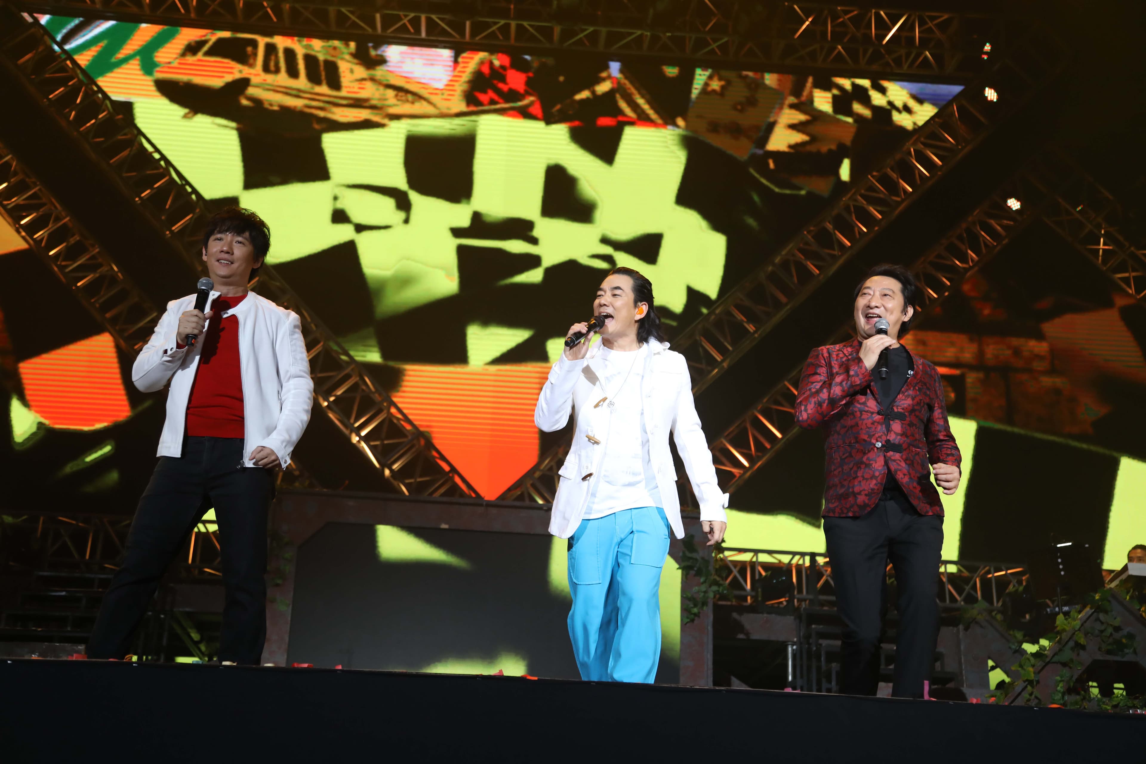 任賢齊還請了好友九孔、阿牛來當嘉賓。（寰亞唱片提供提供）