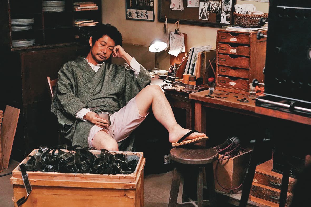 永瀨正敏飾演的角色隨劇情發展而漸漸質疑辯士存在的必要性，是周防正行從真實人物得到的靈感。（天馬行空提供）