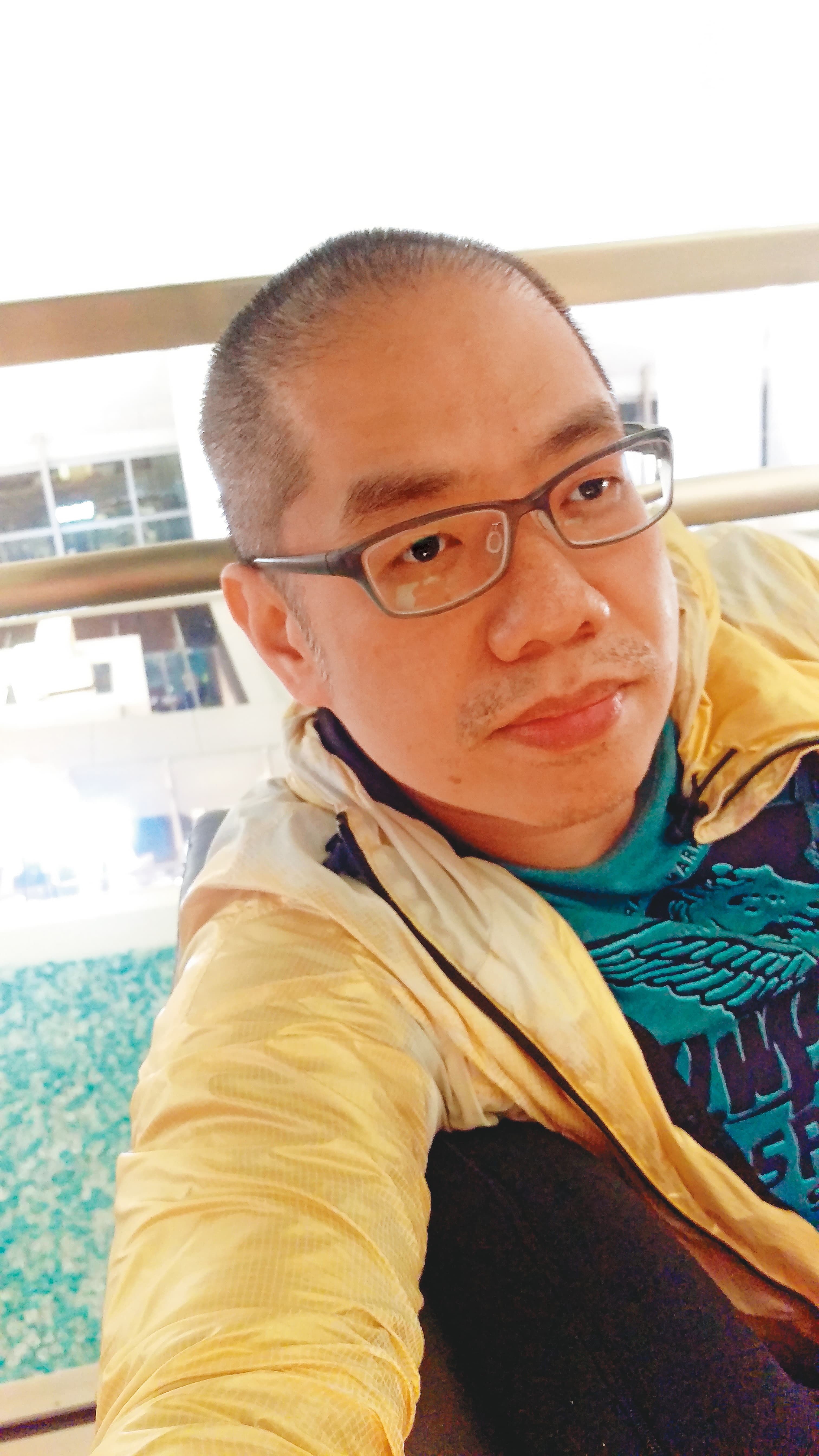 翁健偉