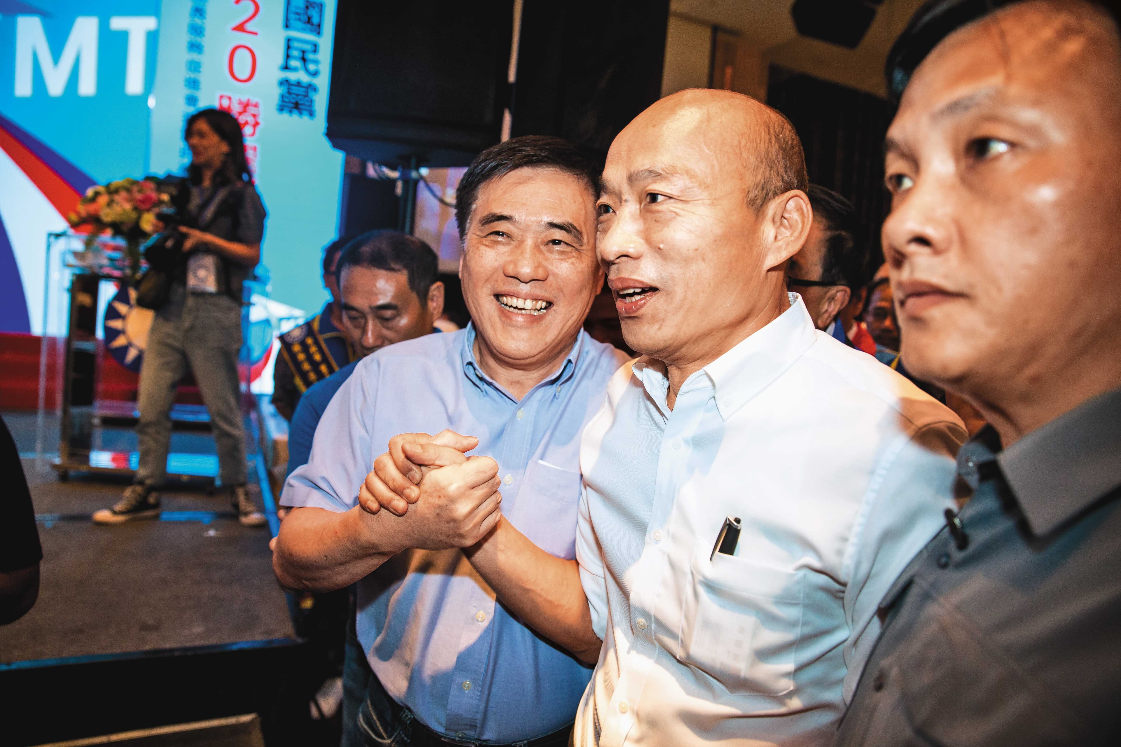 在選前不分區立委爭議爆發後，郝龍斌（前左）就已蓄勢待發，有意爭取黨魁大位。韓國瑜（前右）則表態「黨主席不是我心之所向」。