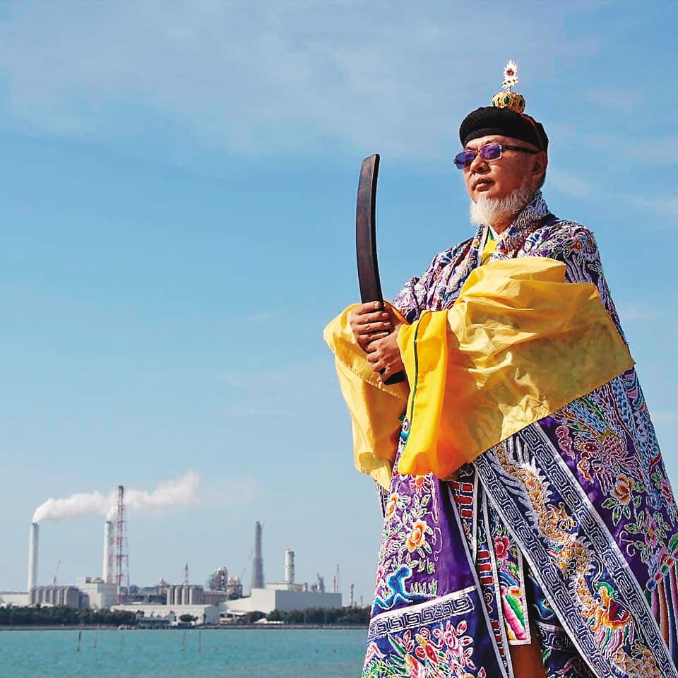 張捷翔說，2018年台灣減香聲浪不斷，道教界只有他一個天師親赴凱道抗議。（翻攝網路）