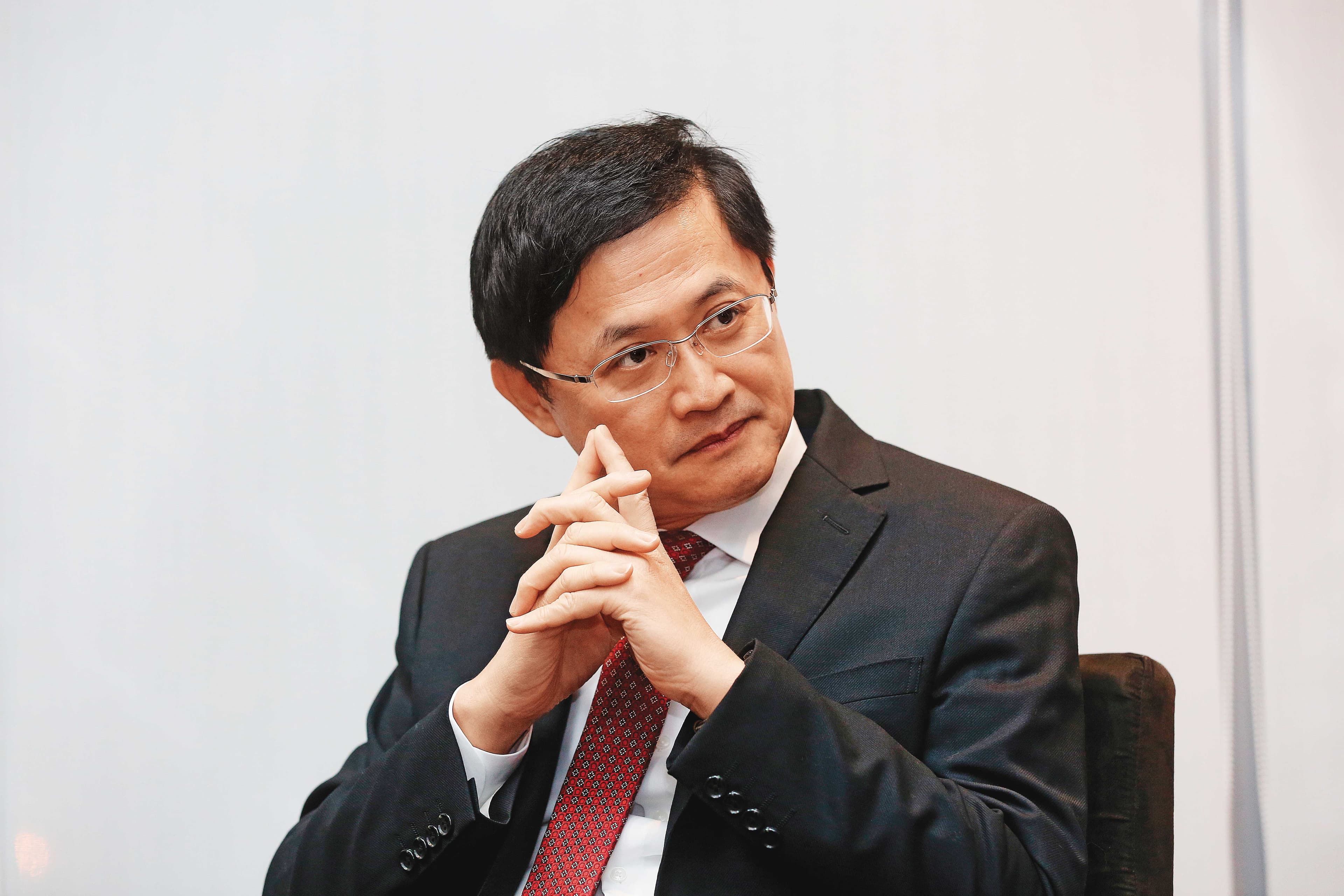 和碩董事長童子賢擔心，武漢肺炎疫情會造成科技供應鏈卡卡的，接下來中國招工會陷困境。