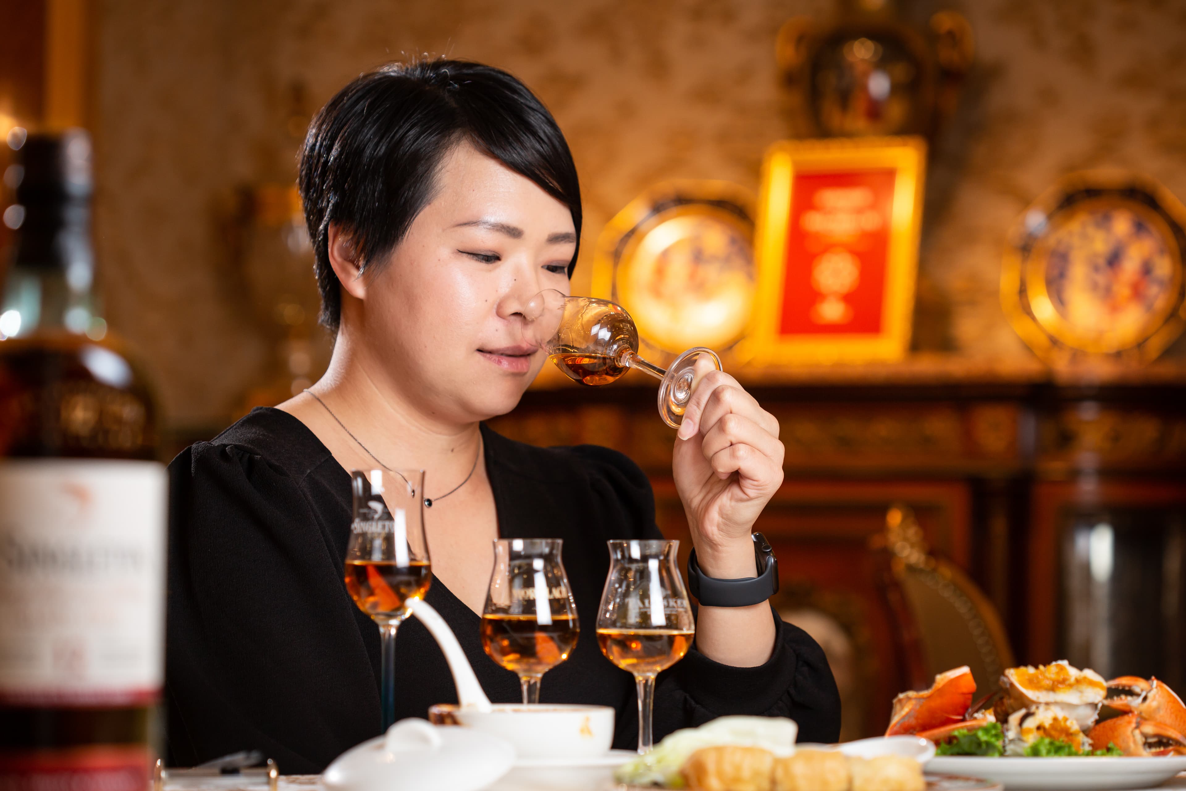 帝亞吉歐品牌大使林淑君（Afra）同時也具備蘇格蘭雙耳小酒杯執持者「The Keepers of the Quaich」身分。