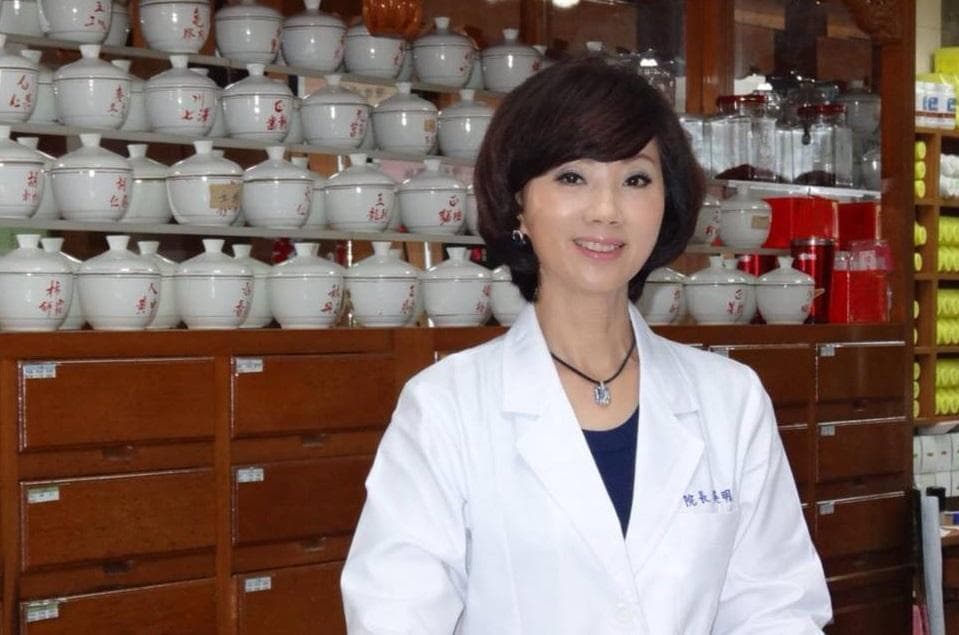 吳明珠對於照片被盜,氣到跳腳提告。(翻攝吳明珠自臉書)