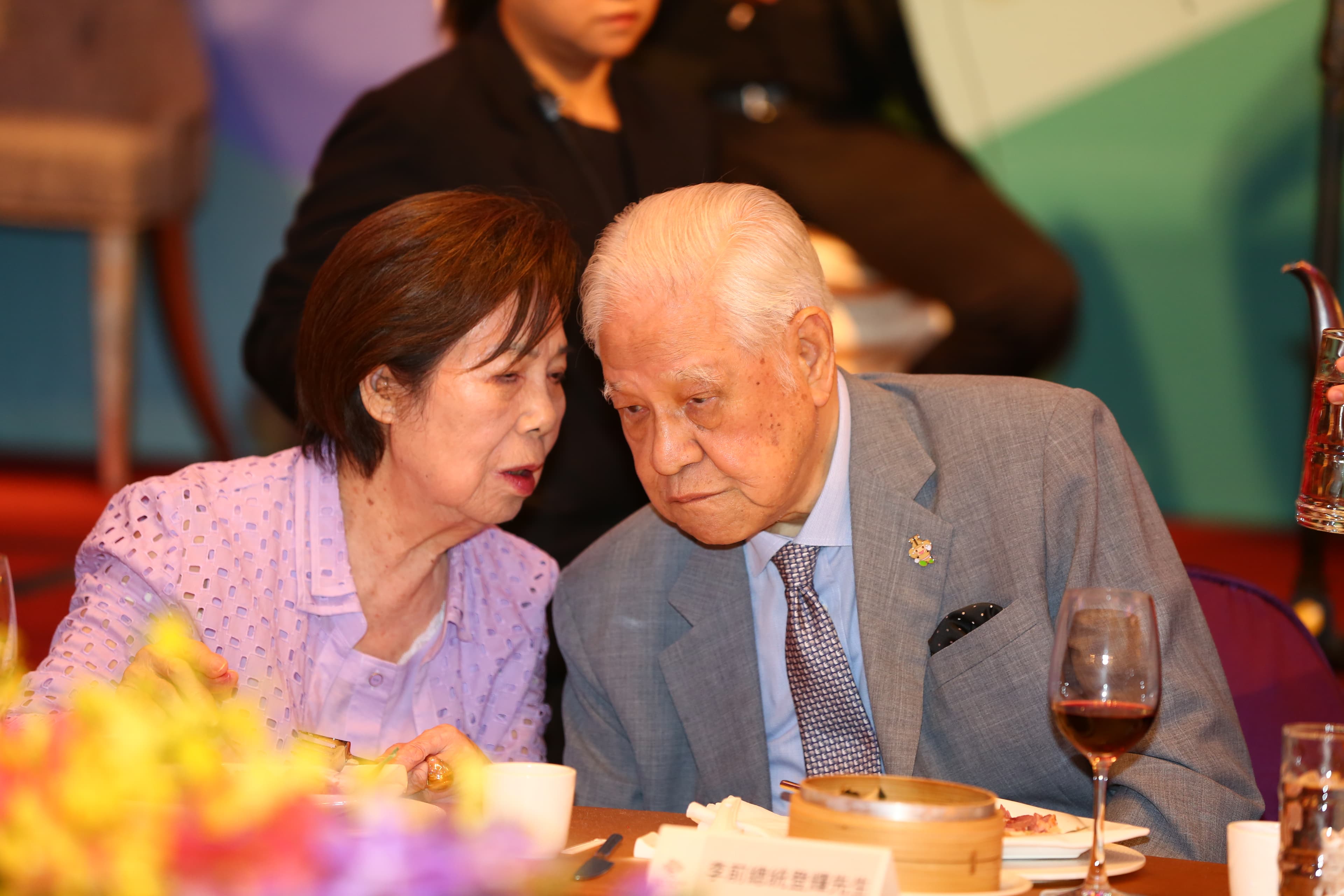 真正信仰基督教是與妻子曾文惠婚後才開始，李登輝38歲時才正式受洗為基督徒。