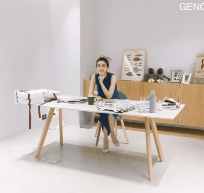 藝人范瑋琪專注於自家服飾品牌工作。（翻攝自陳建州微博）