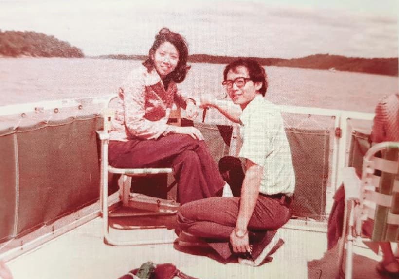 另一半楊文霓（左）是陶藝家，郭聰田受其影響，也鼓勵員工多接觸藝術。（聚和國際提供）