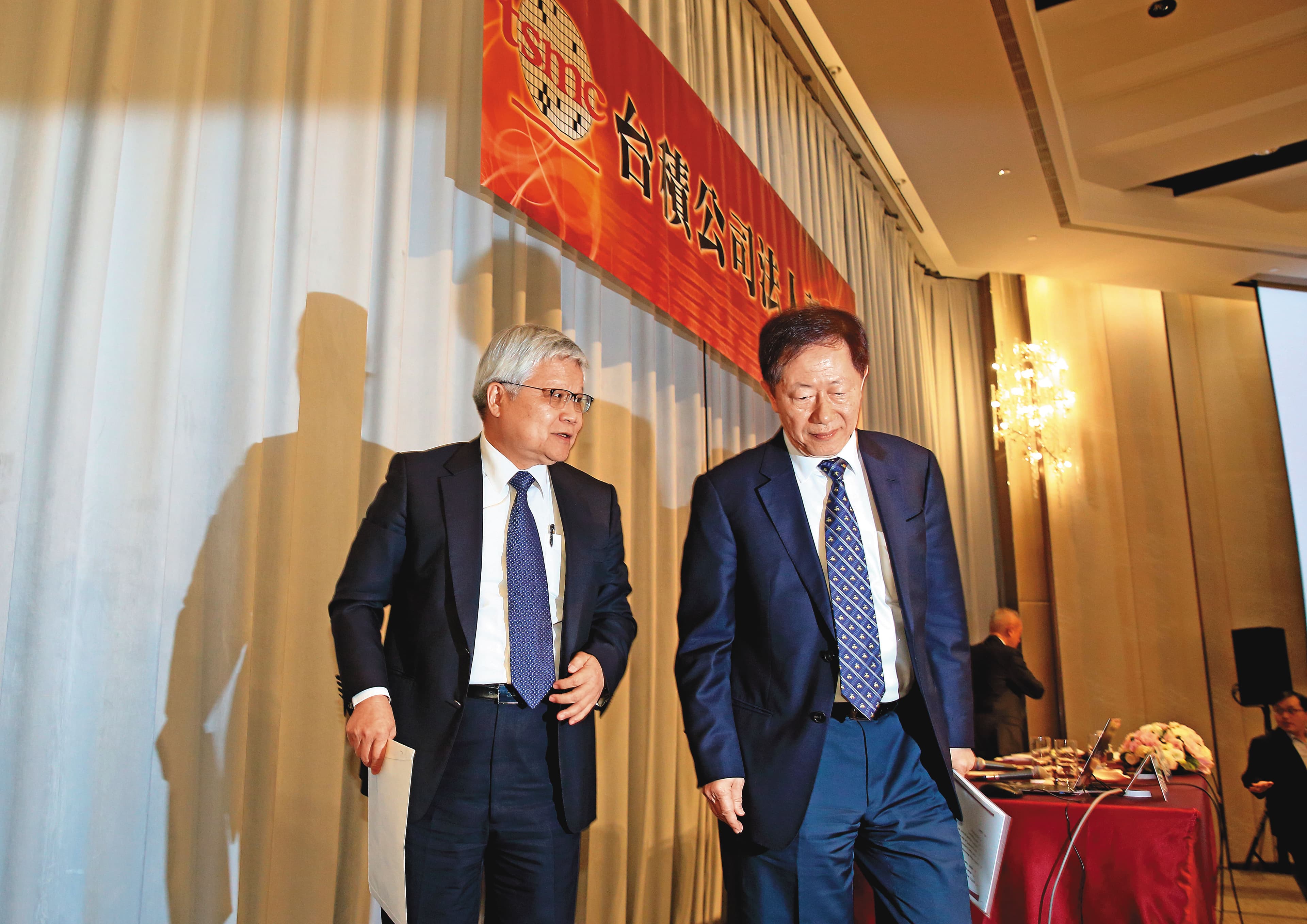雖然外資大賣台積電，但因台積電體質佳，吸引5大壽險公司進場接手。