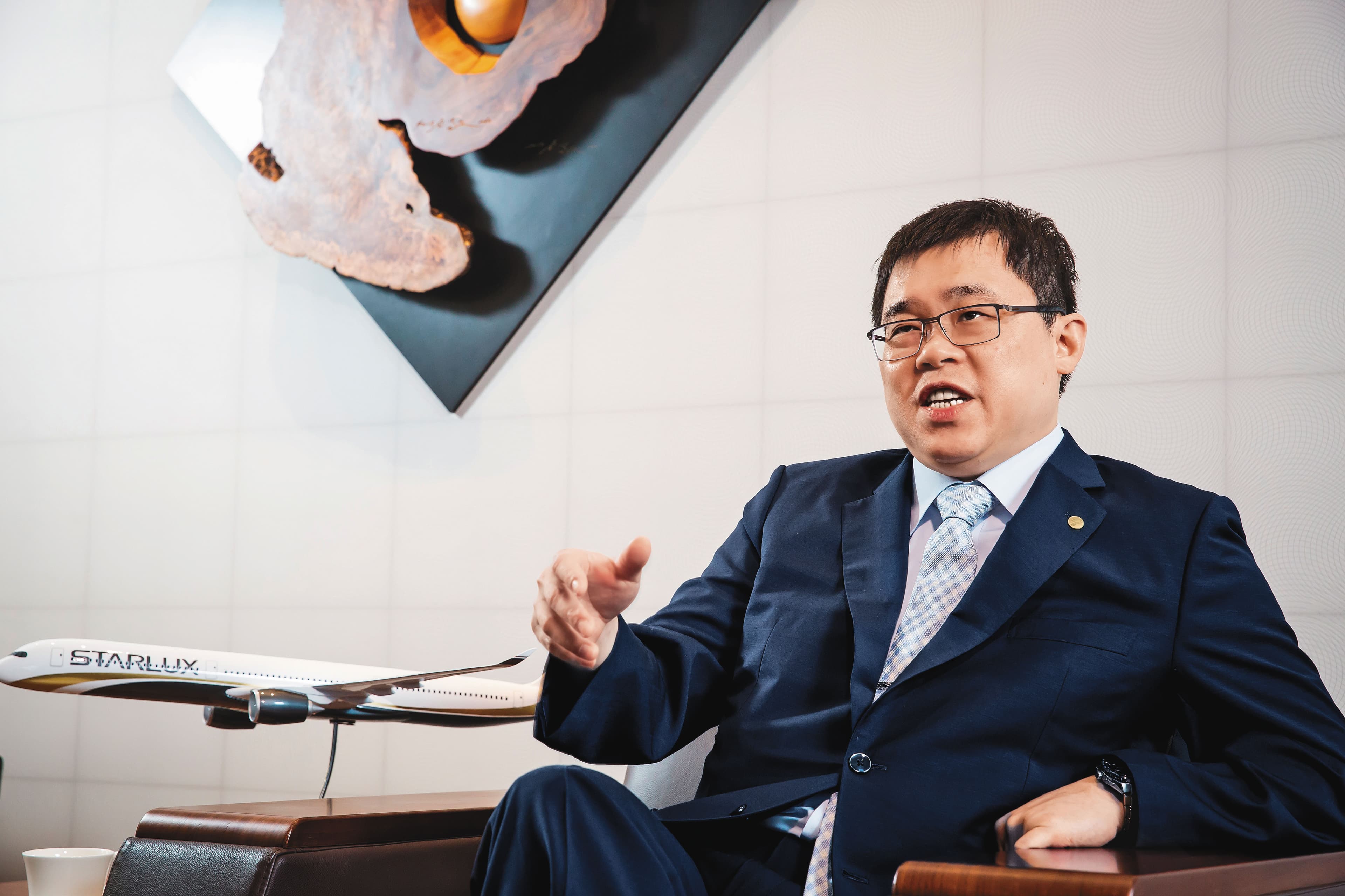 面對此次疫情，張國煒在星宇規模不大、資金剛到位的情況下，依舊氣定神閒。