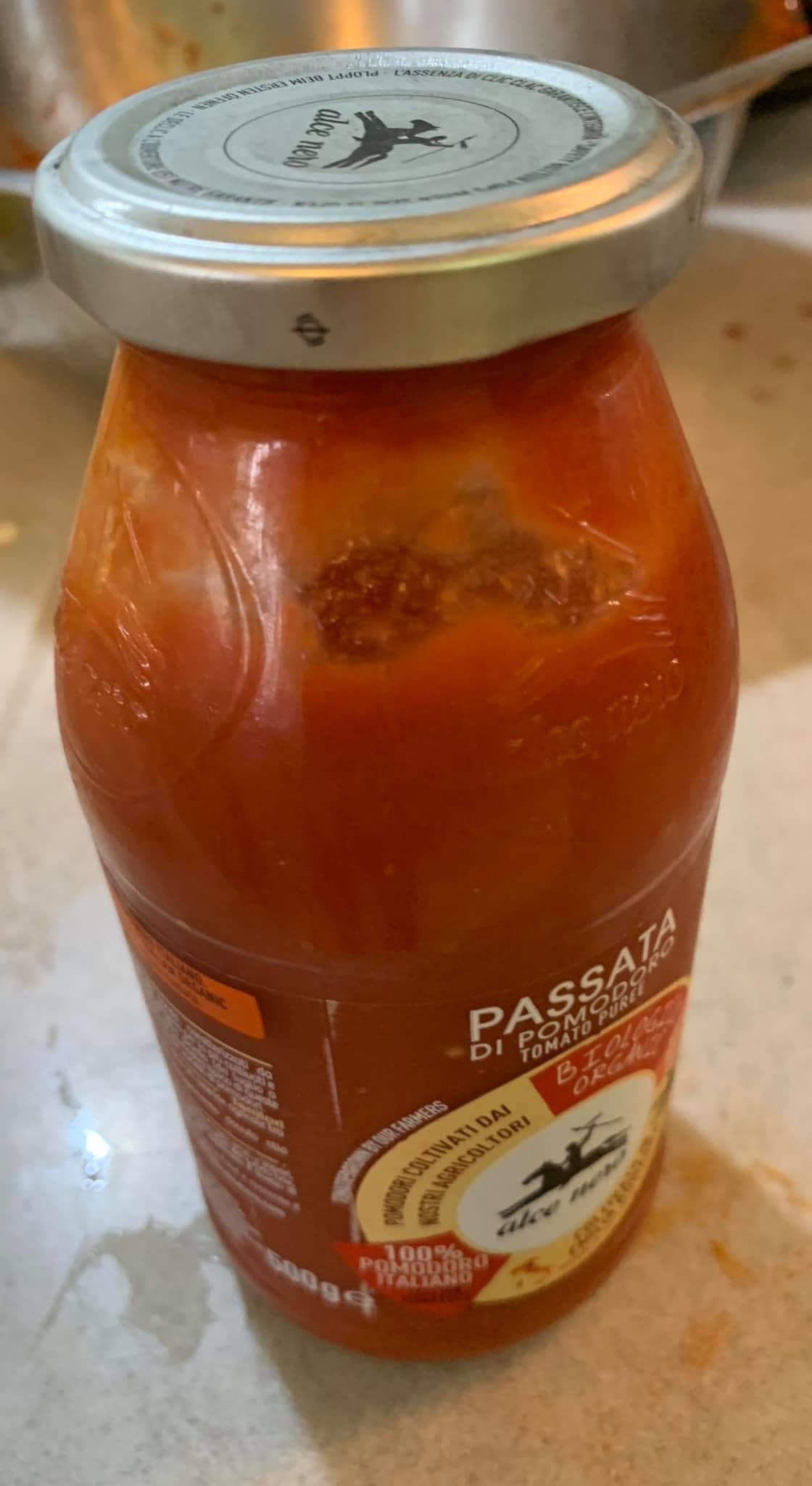 我用的番茄糊是義大利的品牌。