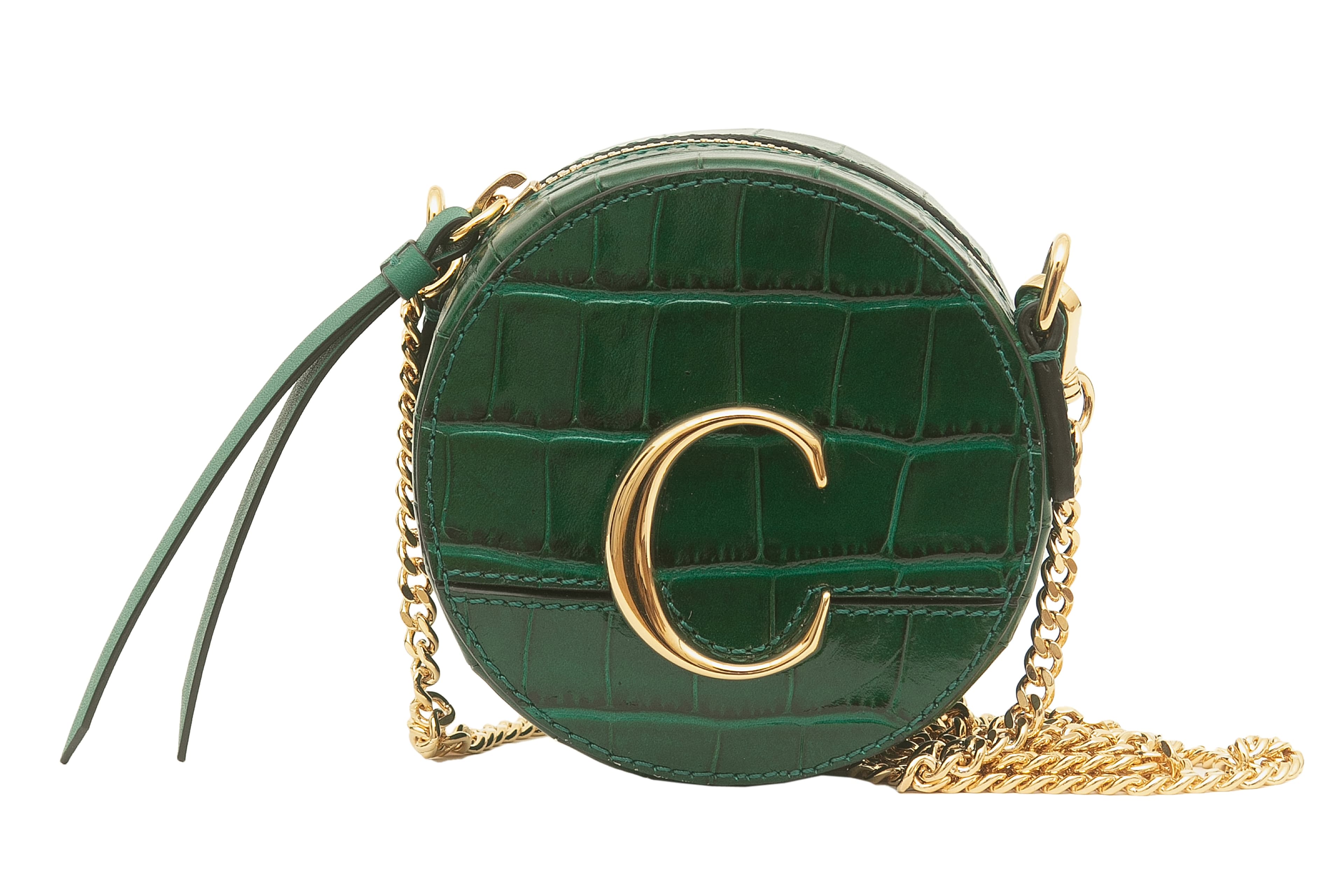 Chloé C森林綠鱷魚皮壓紋迷你小圓包。NT$17,000（Chloé提供）