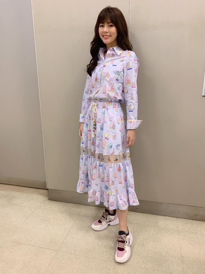 任容萱求學時期人緣太好遭人妒，班上太妹威脅同學排擠她。（圖/翻攝自任容萱臉書）