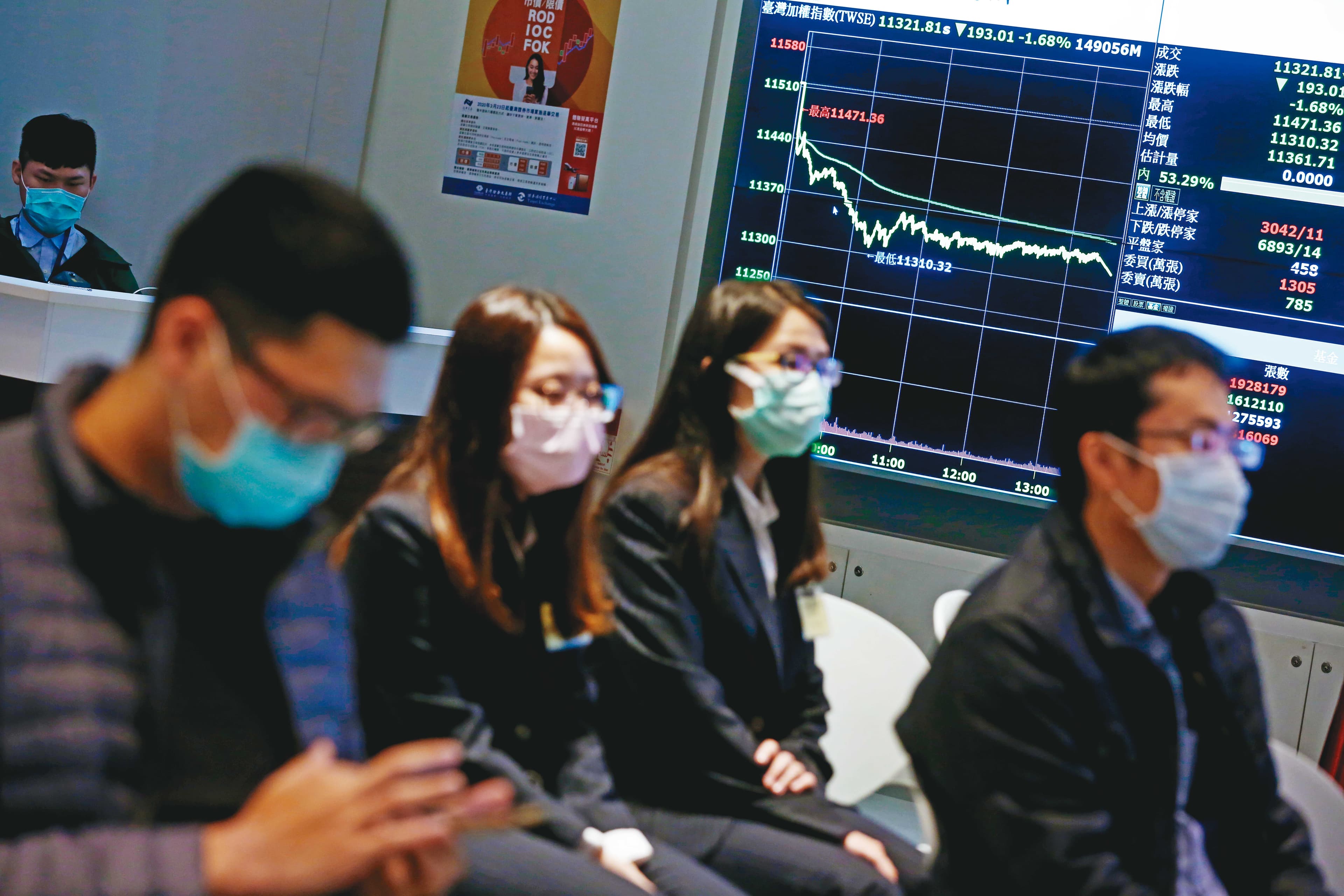 台股中現金資產雄厚的高股息標的，成疫情下市場新寵。