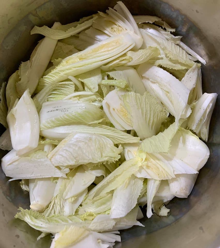 白菜心也可以用娃娃菜或切段大白菜取代。