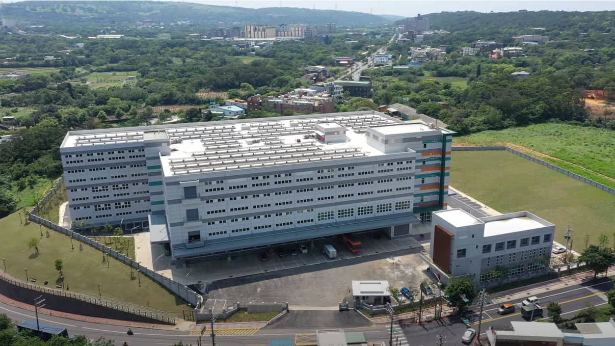 因應新零售市場崛起，杏一斥資14億元在楊梅增建AI物流倉，第二季將正式上線。（杏一提供）