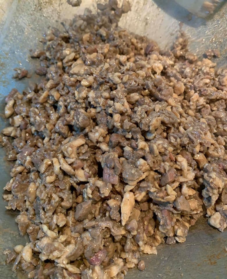 炒到雞肝熟了，其他兩種肉肯定也熟了。