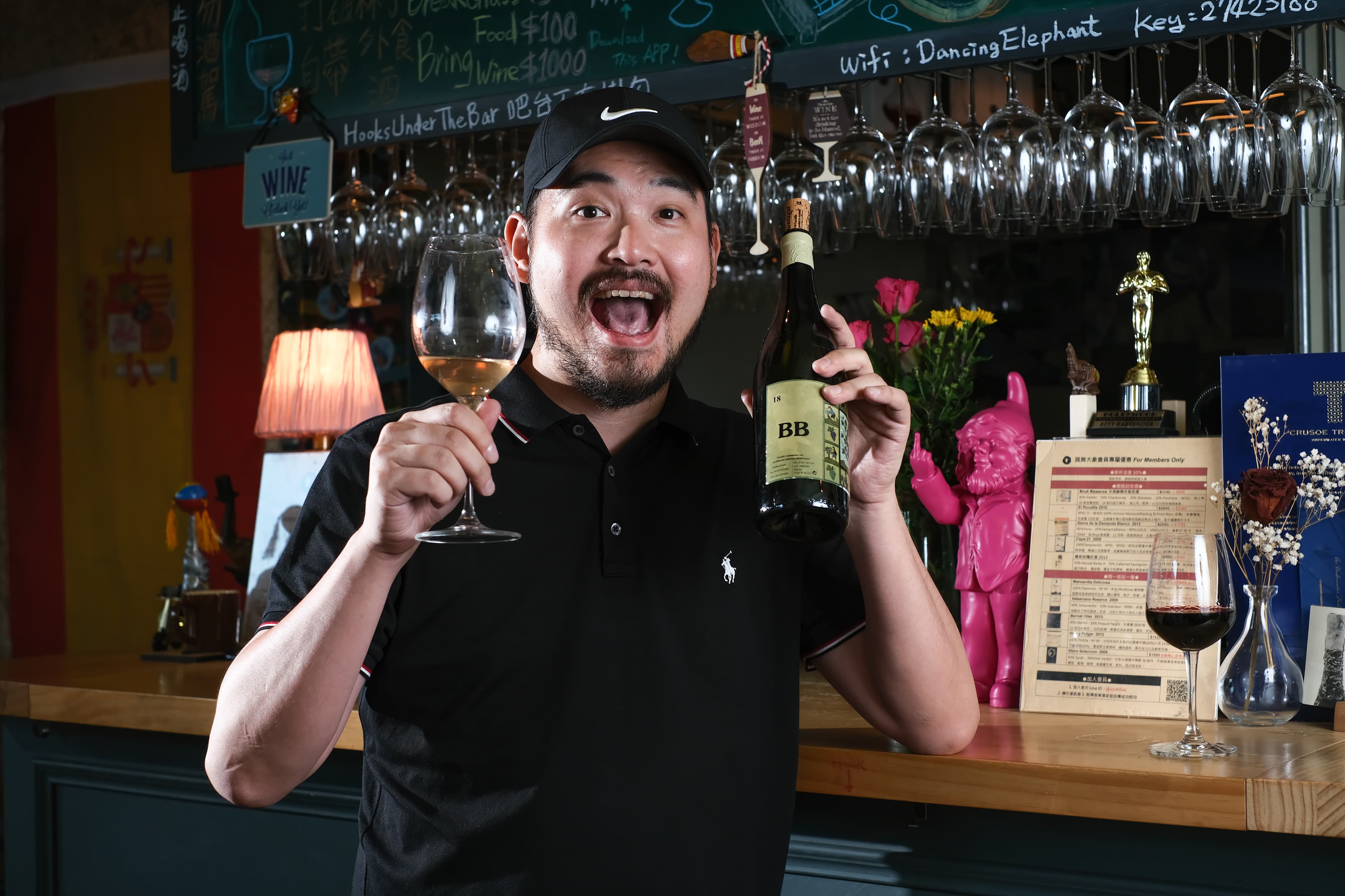 「新生活葡萄酒」負責人張博維（Jason）致力推廣好玩、價格親民的西班牙酒。