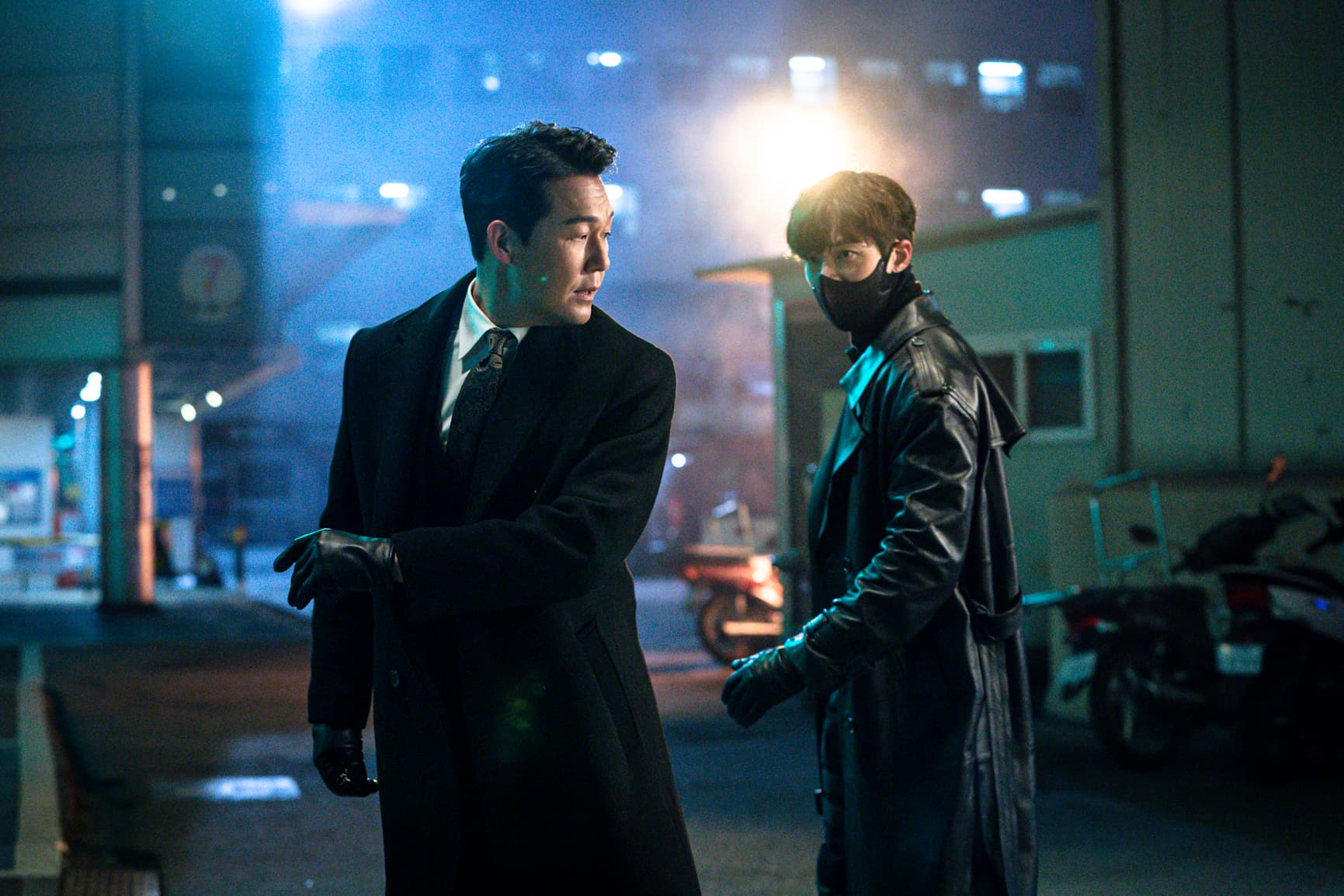 朴誠雄在《Rugal：無淚交鋒》是最大反派，與崔振赫有不少對手戲。（Netflix提供）
