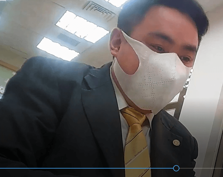 邱姓名作家遭指控聯合房仲（圖），用不實話術欺騙小資族買氯離子過高的房子。（徐立信提供）