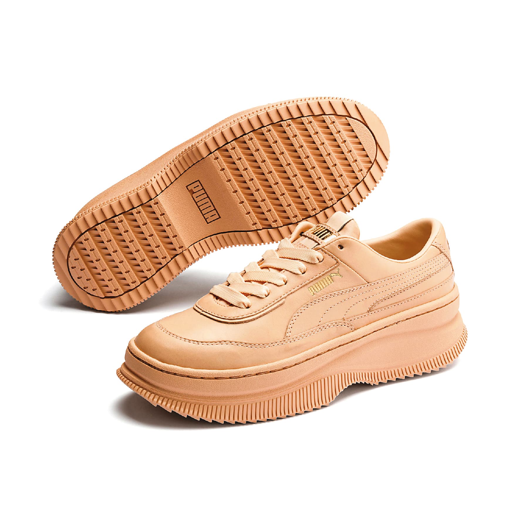 PUMA DEVA 400次咖啡奶泡新色。NT$3,480（PUMA提供）