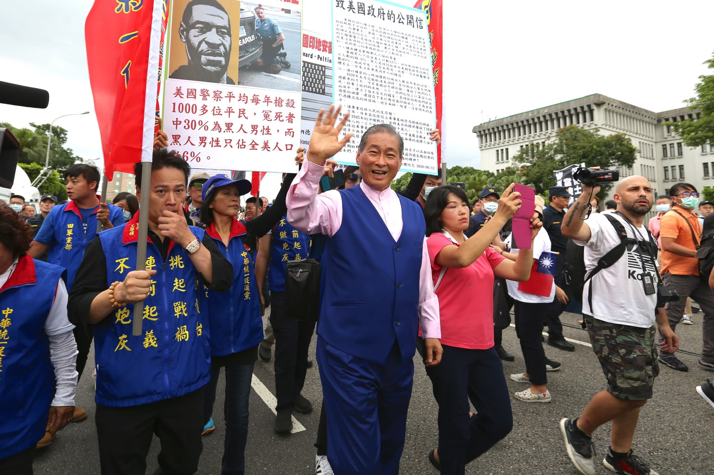 白狼張安樂也到場響應，批蔡政府只關心香港，而不管美國的人權問題。